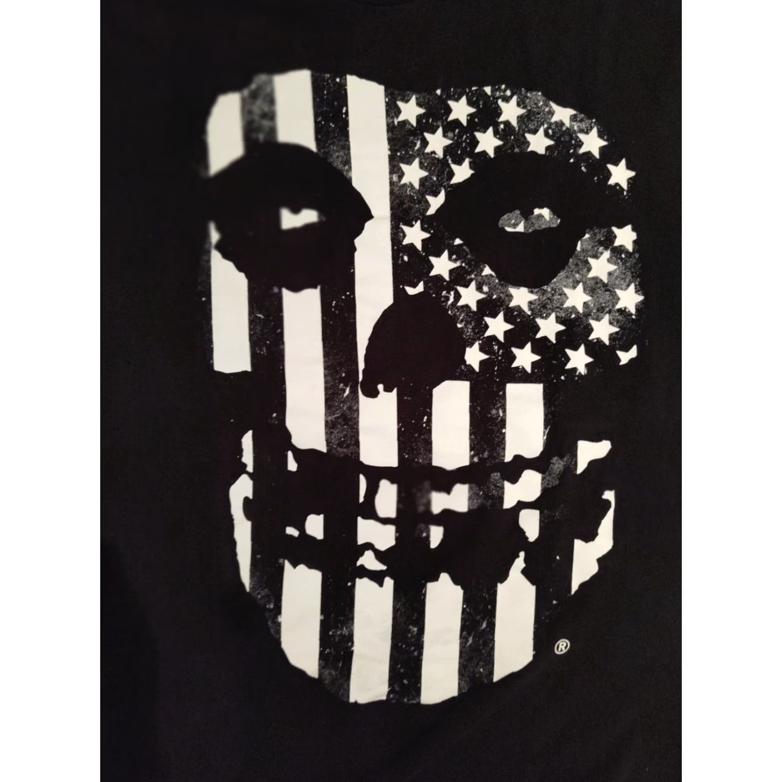 Vintage Misfits T Shirt Adult Medium Black Skull Flag Mens Punk Rock Fiend Skull Shirt Short Sleeve Crew Neck Vintage? No (Brand: Misfits) Size US M / EU 48-50 / 2 - 3 Thumbnail