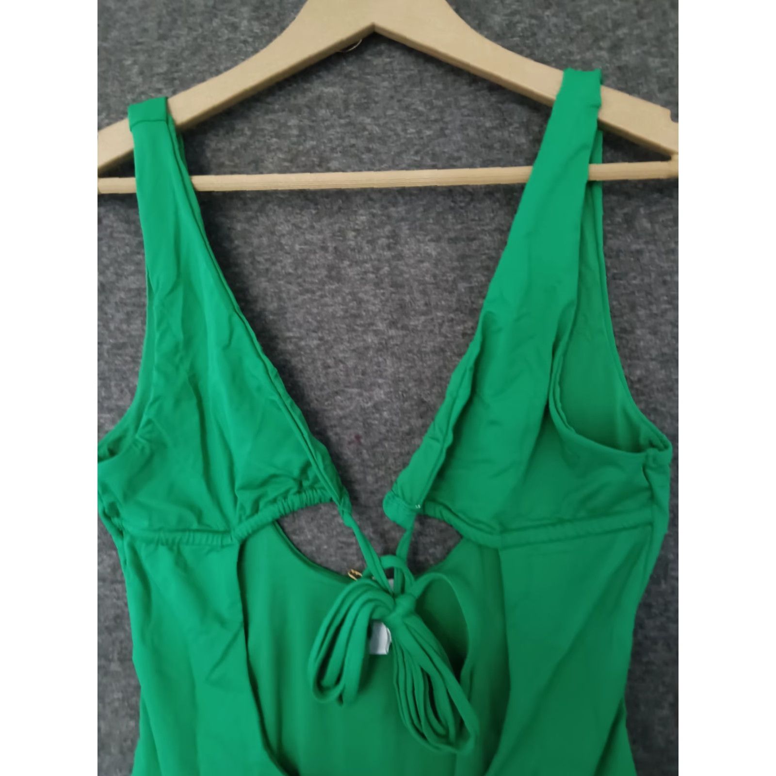 Triangl Toluca Swim Swimsuit One Piece Green Triangle Waist Wrap Open Tummy Size M Size ONE SIZE - 3 Thumbnail