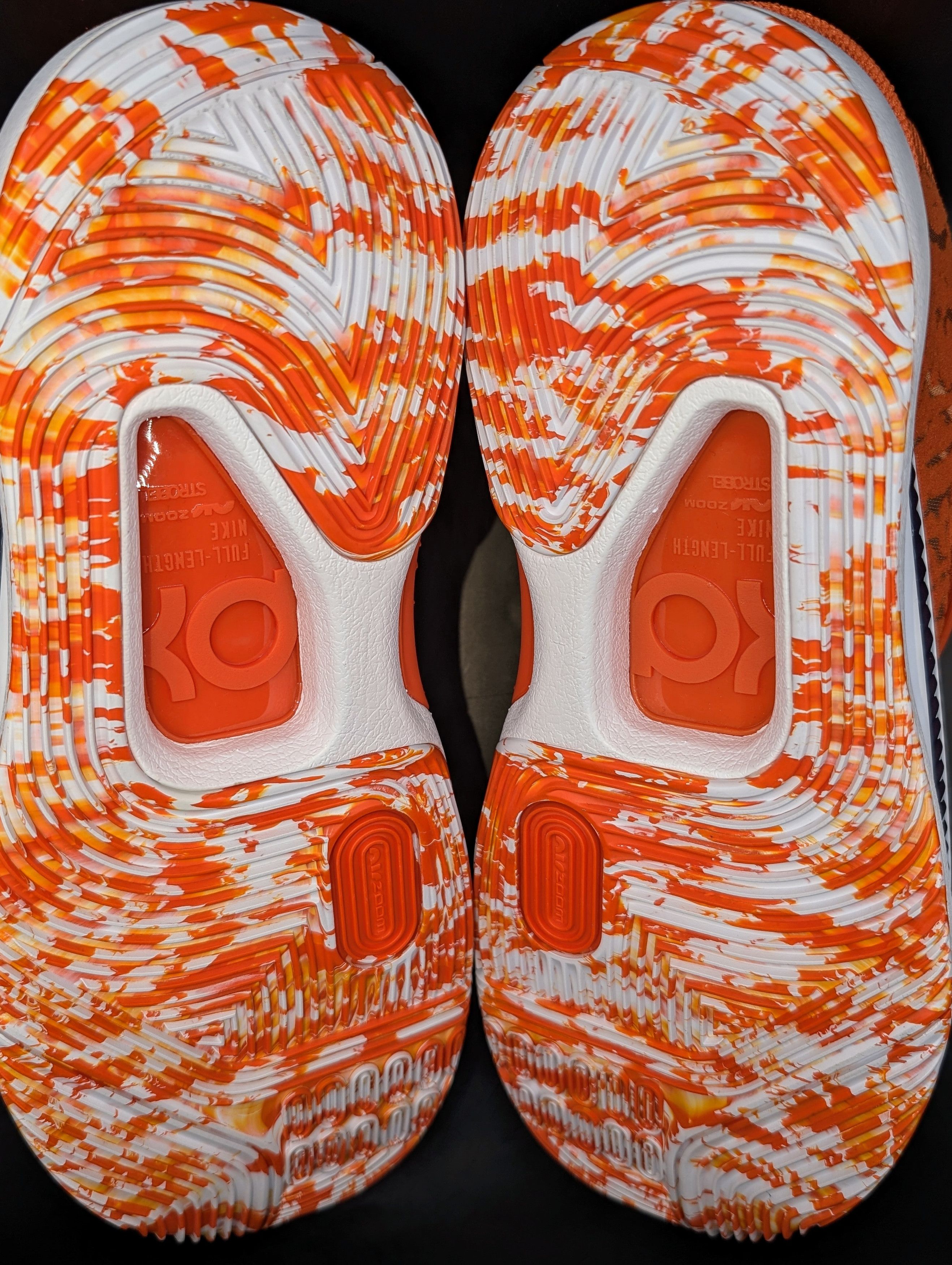 Nike Nike KD 14 WNBA PE PROMO Size US 13 / EU 46 - 9 Thumbnail
