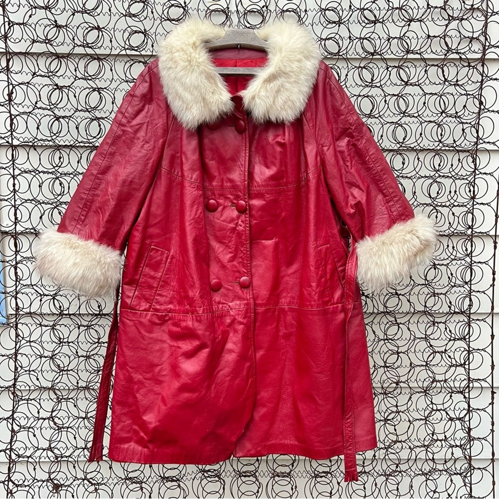 Vintage 60s 70s Red Leather Silver Fox Fur Mrs Claus Trench Coat Size XL / US 12-14 / IT 48-50 - 1 Thumbnail