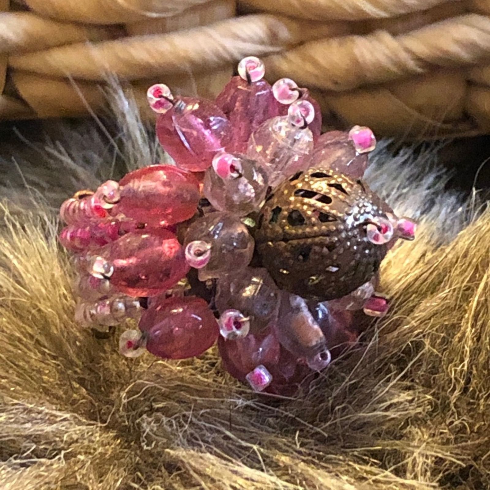 Jewelry Cluster mauve pink beaded fun stretch ring Size ONE SIZE - 5 Thumbnail