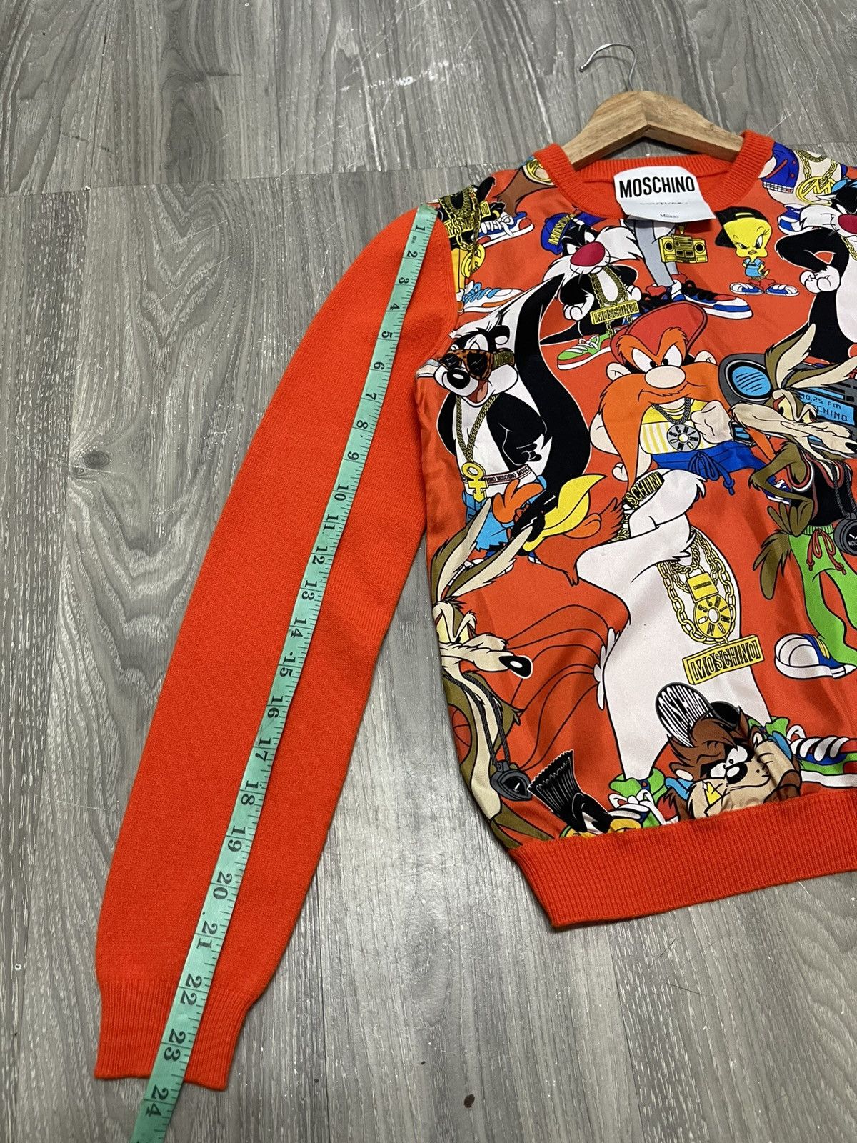 Moschino Moschino x Looney Tunes Silk Print & Wool Slik Knit Size M / US 6-8 / IT 42-44 - 16 Thumbnail