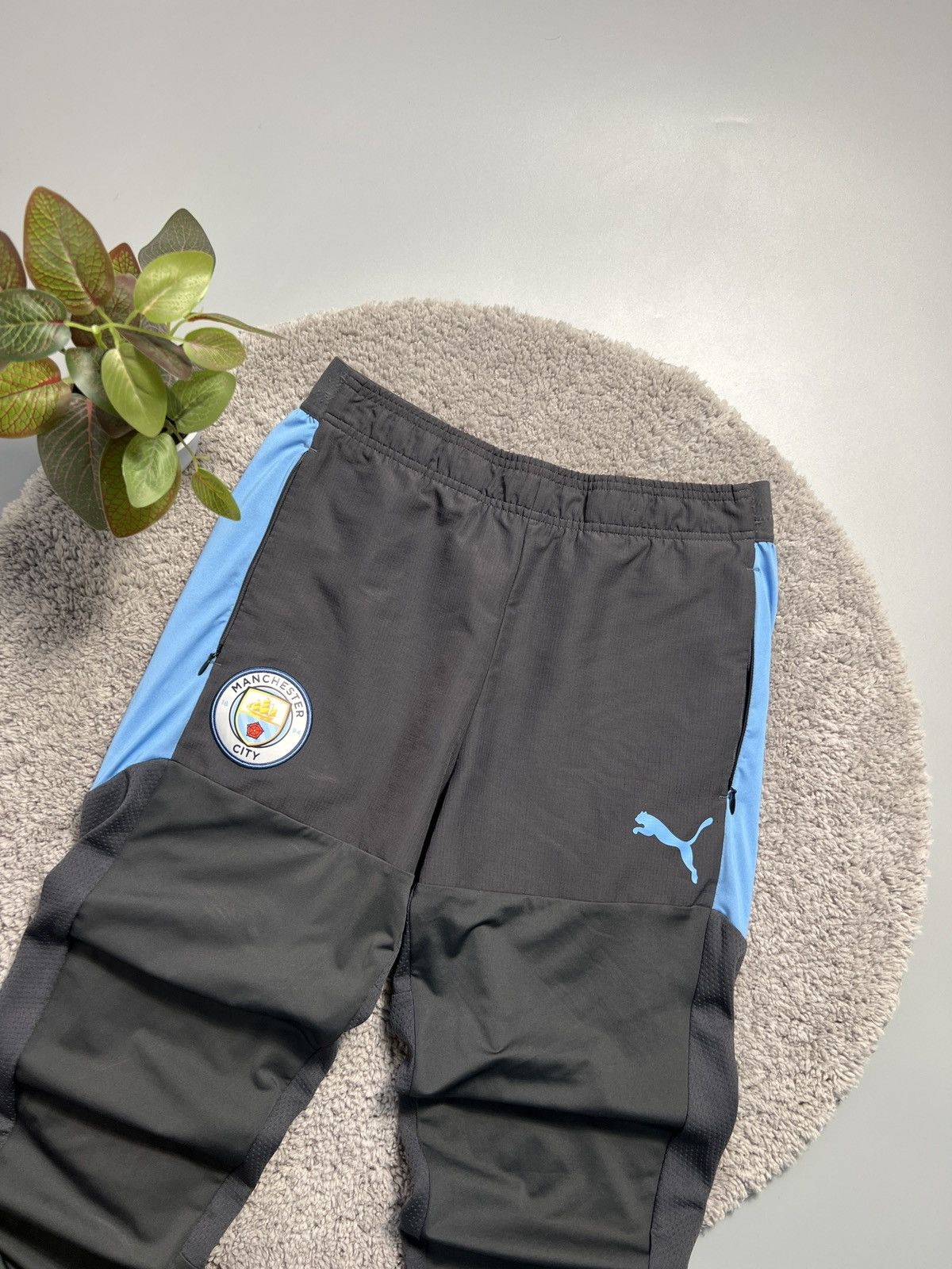 Puma × Vintage Mens Puma FC Manchester City Sweatpants Jersey Football Size US 32 / EU 48 - 2 Thumbnail