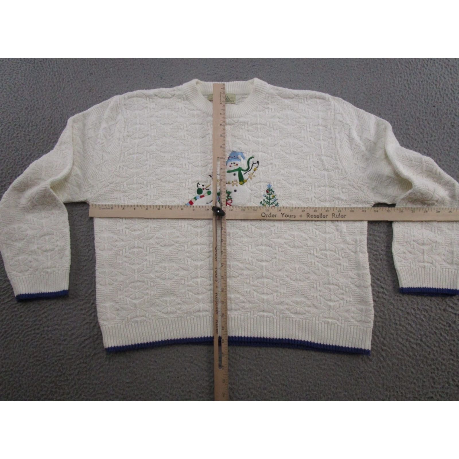 Vintage Cabela's Knit Embroidered Snowman Pullover Sweater Women L White Cotton Knit Winter Fall Pullover Mens Womens Girls Boys 90s Retro Theme Size L / US 10 / IT 46 - 6 Thumbnail