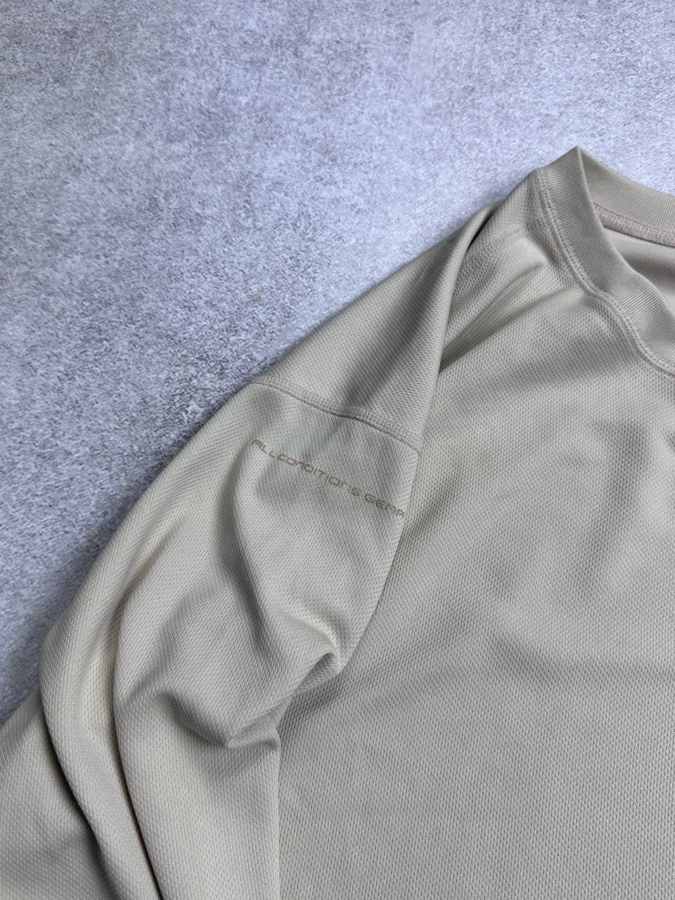 Vintage Vintage Nike ACG Dry Fit Boxy Archival Longsleeve Shirt L Size US L / EU 52-54 / 3 - 3 Thumbnail