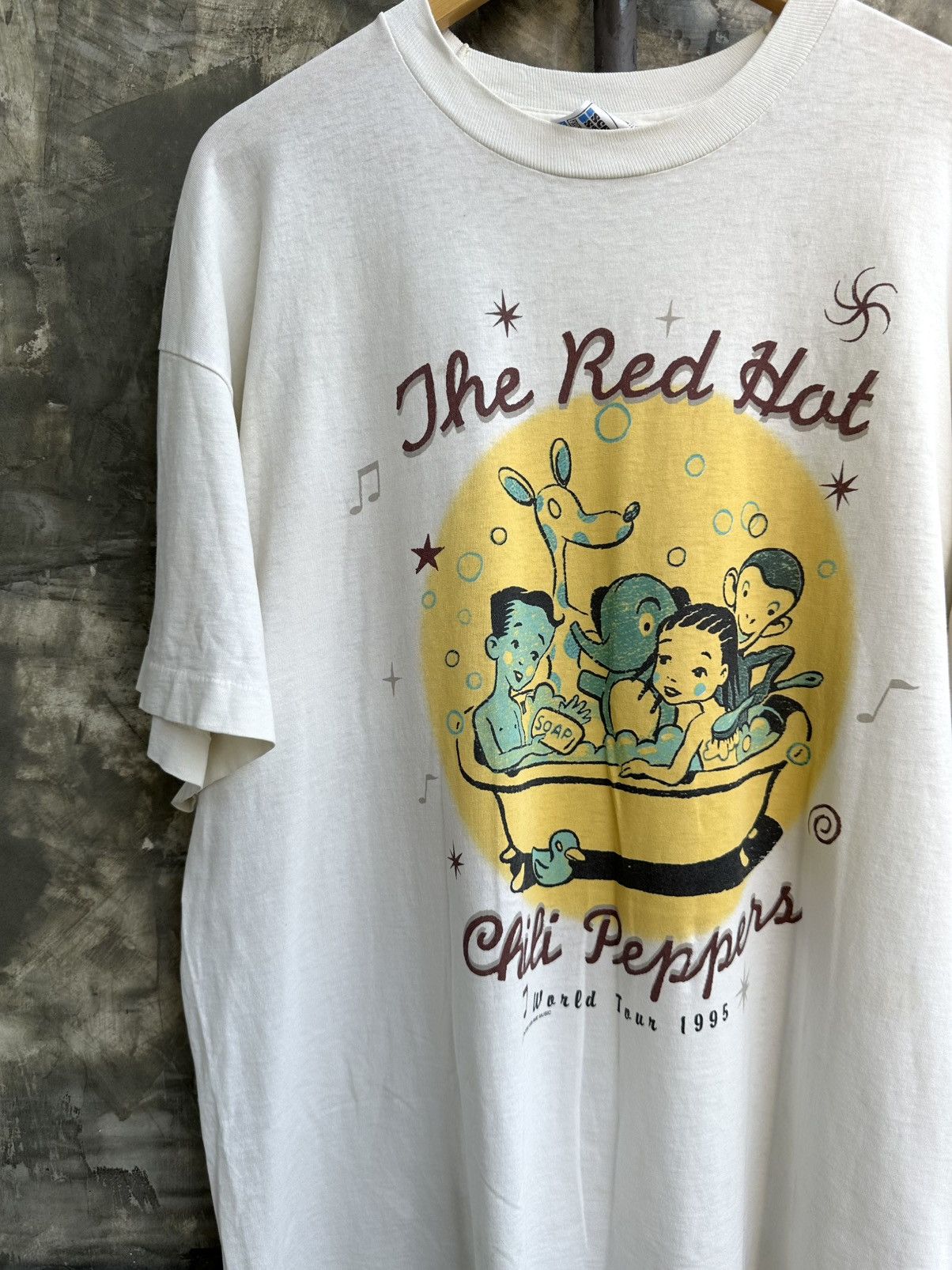 Band Tees Vintage Red Hot Chili Peppers 1995 One Hot Minute World Tour Size US XL / EU 56 / 4 - 4 Thumbnail