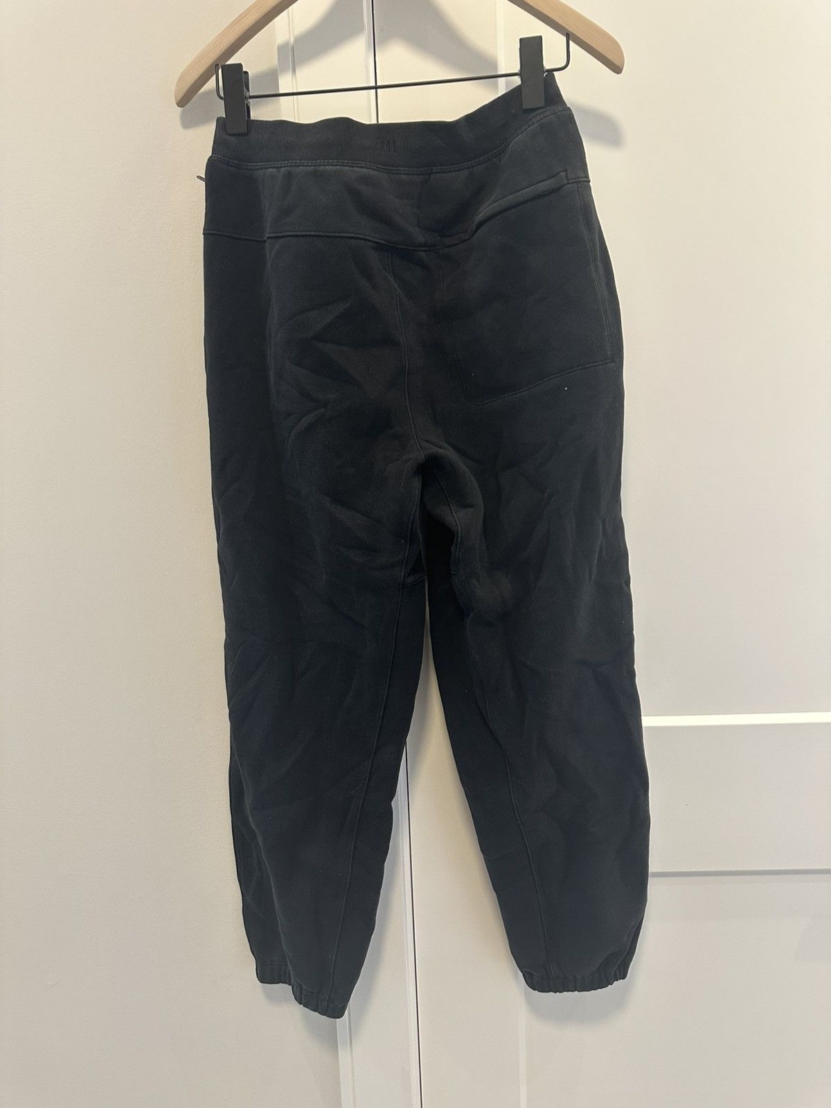 Lululemon Lululemon steady state jogger sweatpants Size US 28 / EU 44 - 2 Thumbnail