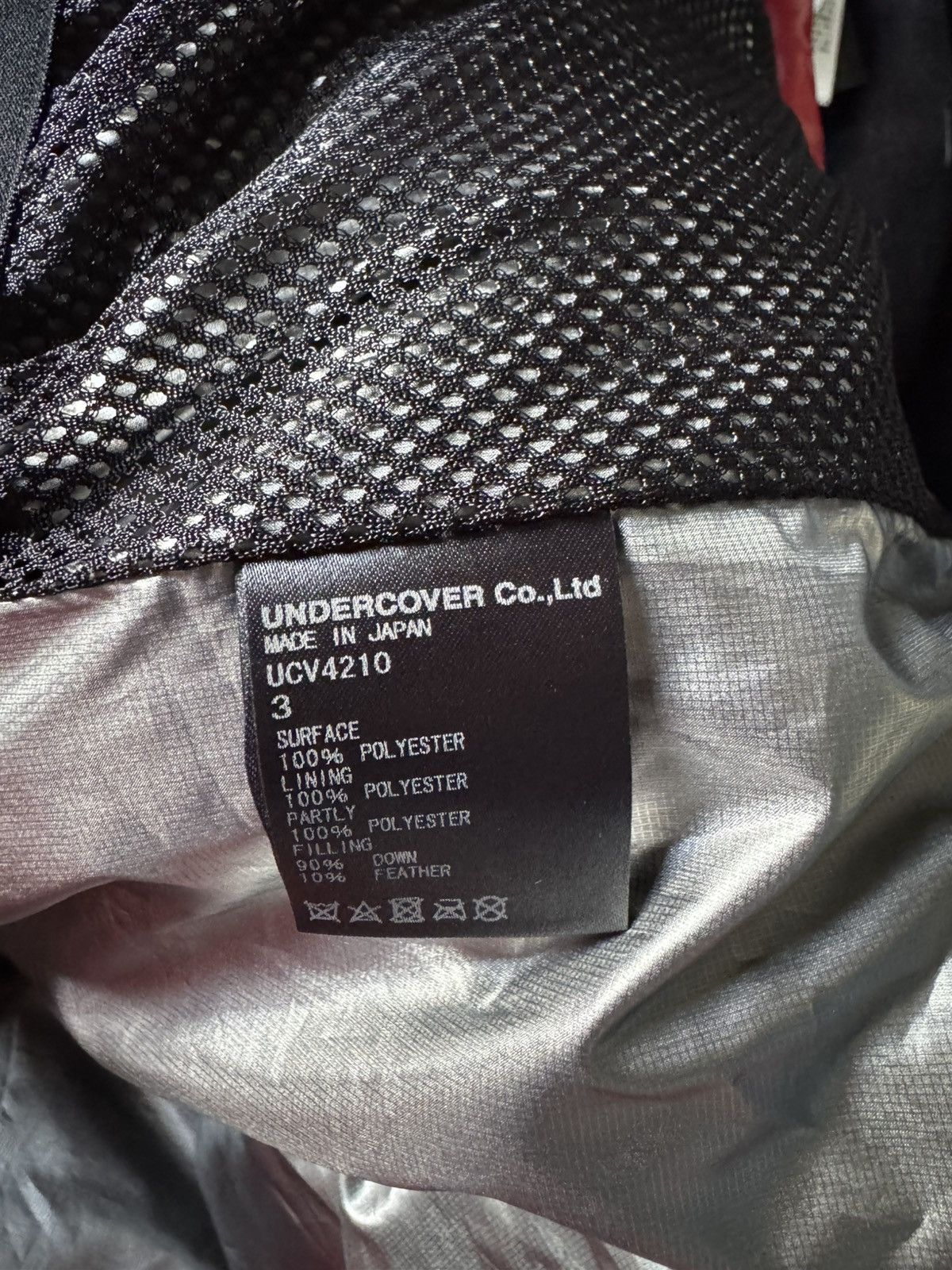 Undercover Undercover 2001 Space Odyssey Red Puffer Jacket Size US XS / EU 42 / 0 - 11 Thumbnail