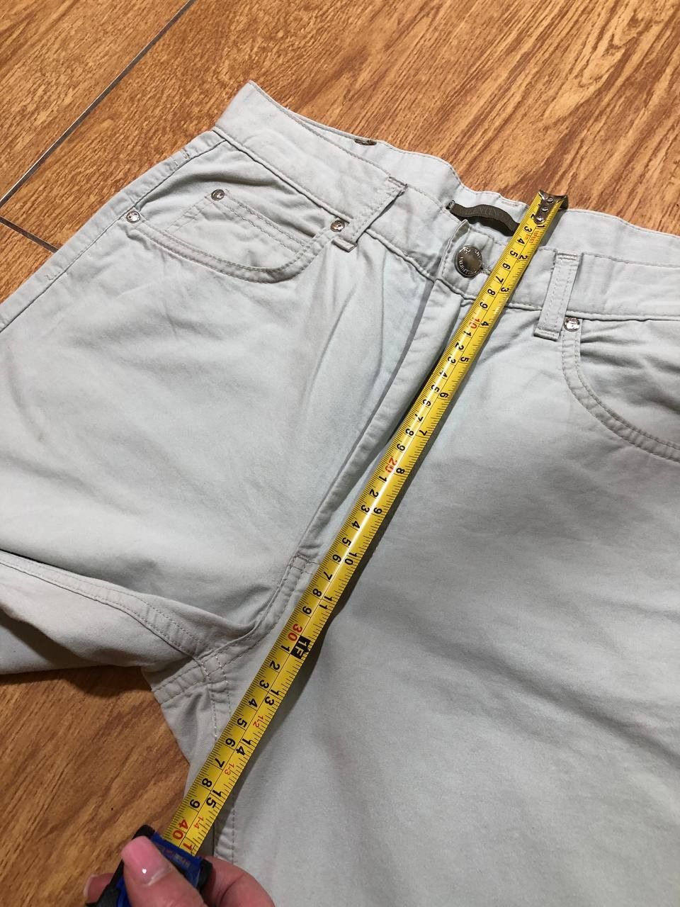Valentino Vintage Valentino Jeans Trousers Pants Distressed Faded Size US 34 / EU 50 - 13 Thumbnail