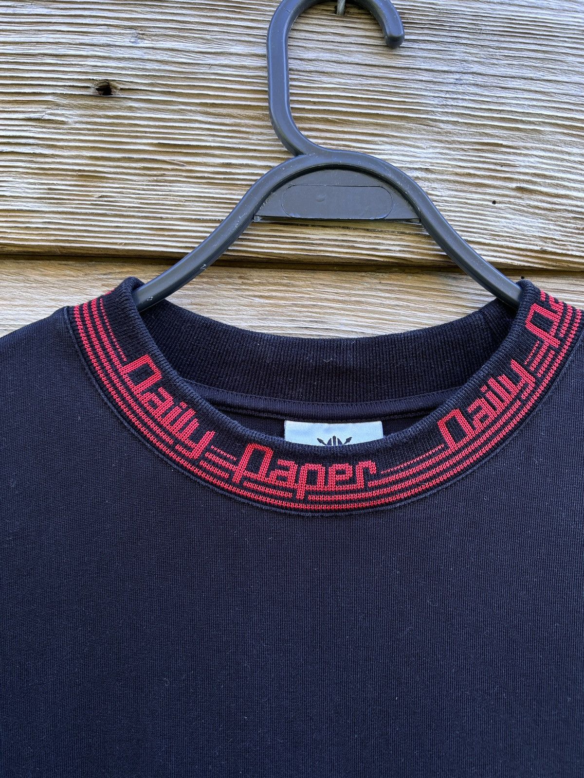Daily Paper Daily Paper Neck Inscription Logo Like Acne Studios T-Shirt Size US M / EU 48-50 / 2 - 2 Thumbnail