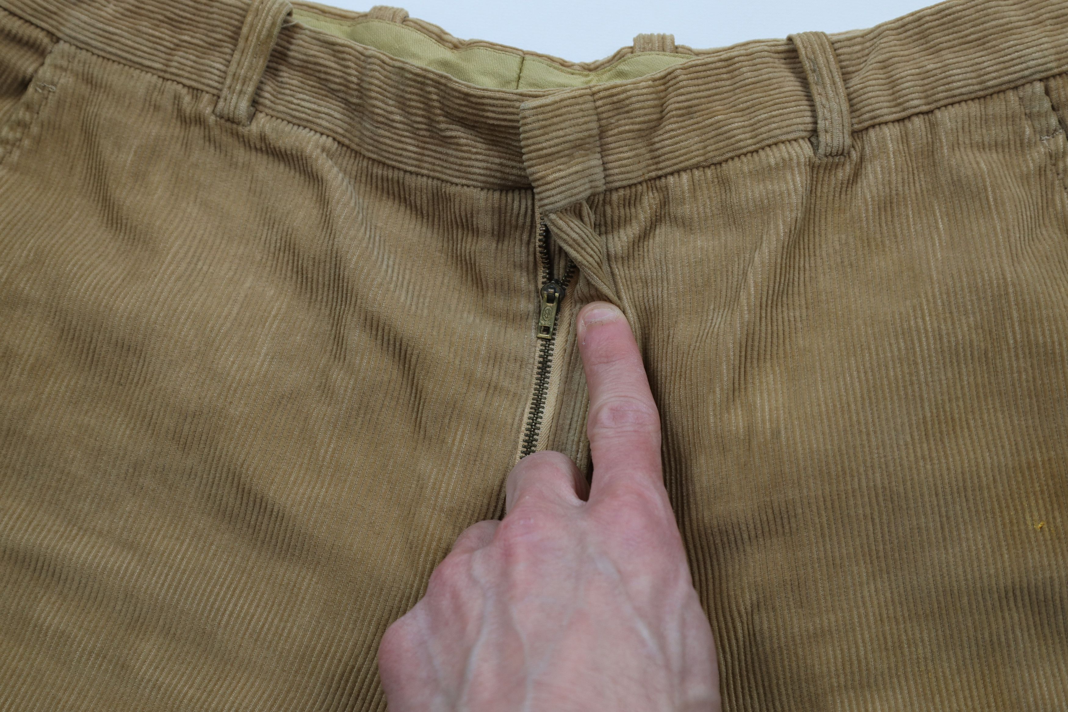 Vintage Vintage 60s 70s Streetwear Corduroy Bell Bottoms Pants USA Size US 32 / EU 48 - 9 Thumbnail