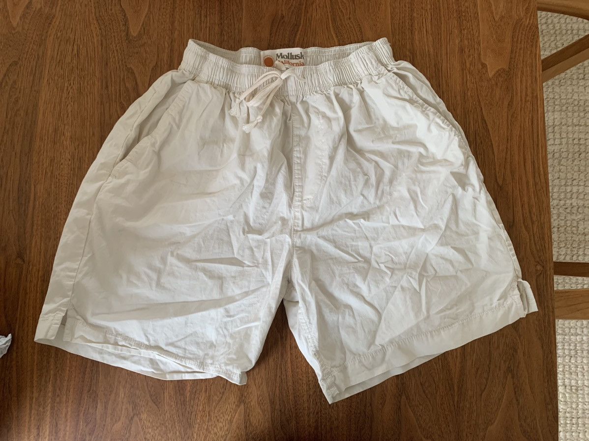 Mollusk White Mollusk shorts (Patagonia baggies equivalent) Size 30" / US 8 / IT 44 - 1 Thumbnail