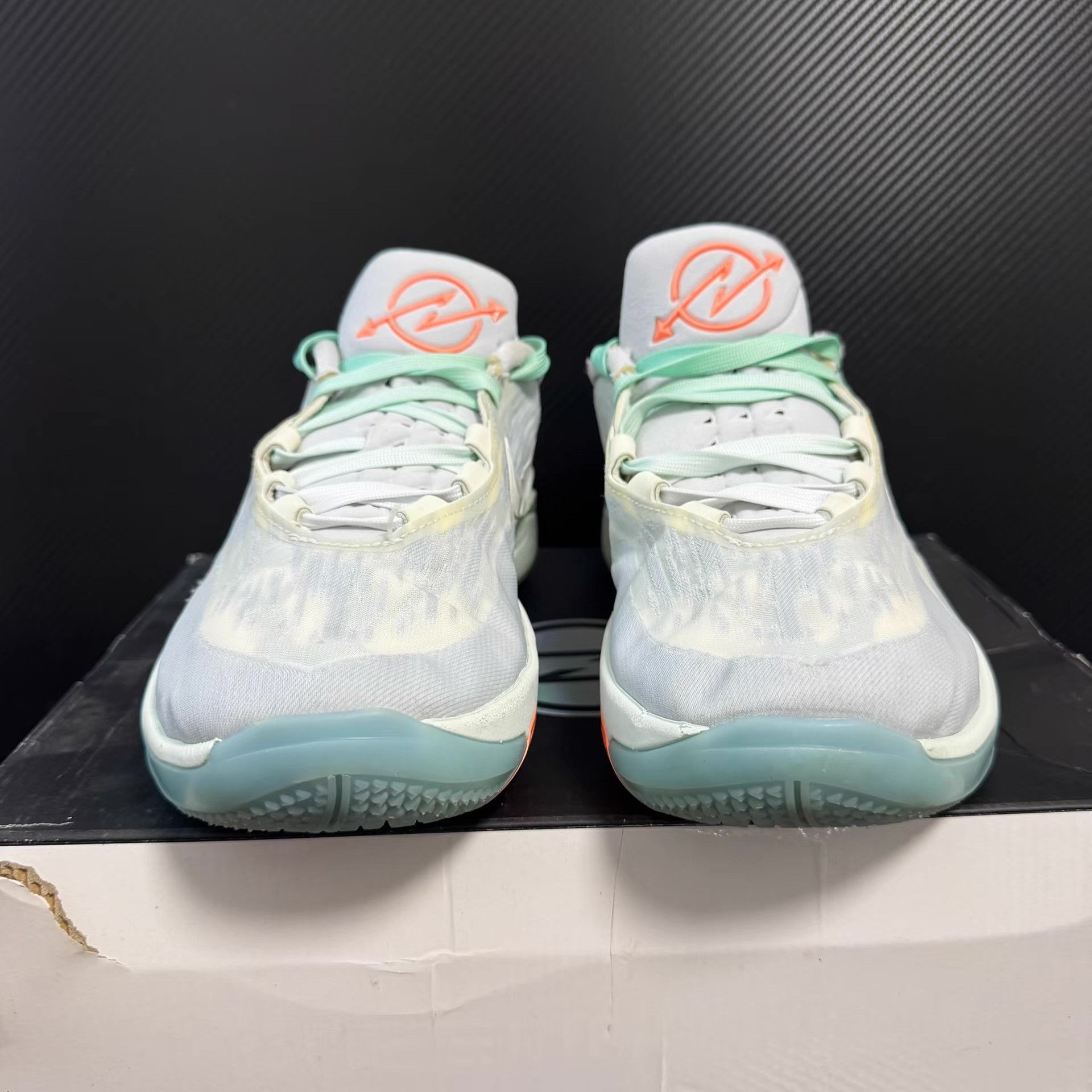 Nike Nike GT Cut 2 Basketball Shoes, Grey Blue Colorway Q10 Size US 9 / EU 42 - 3 Thumbnail