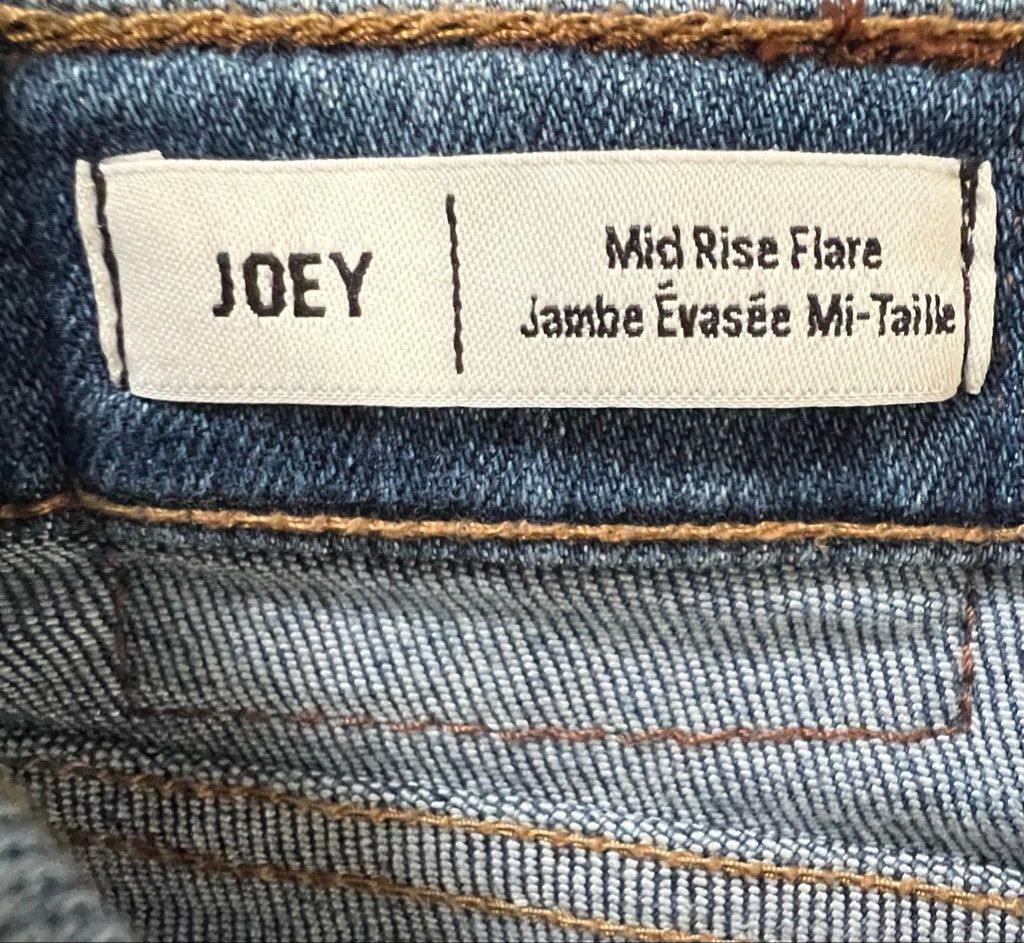 True Religion True Religion Mid Rise Flare Jeans With Angled Stitching Size 25" / US 0 / IT 36 - 4 Thumbnail