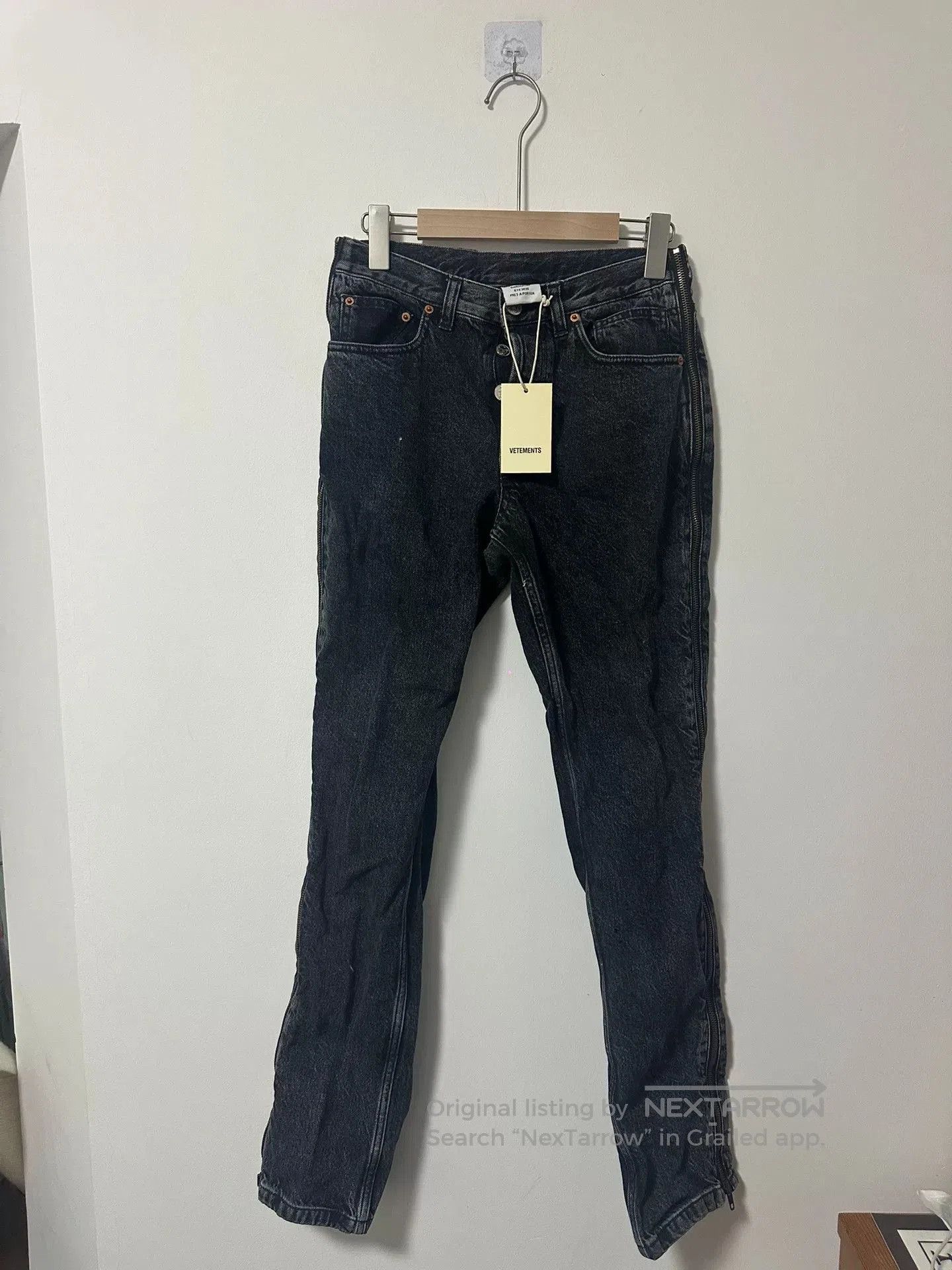 Vetements vetements zip. Size US 26 / EU 42 - 1 Thumbnail