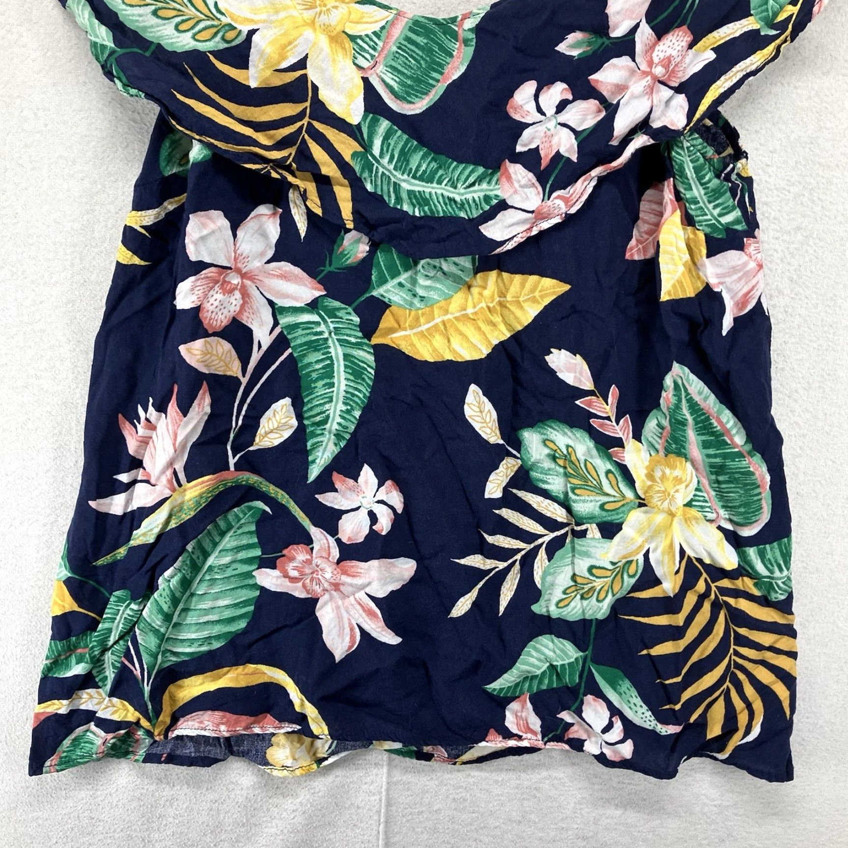 Old Navy Old Navy Women's Blouse XS Floral Hawaiian Summer Casual Flutter Sleeve Rayon 90s Multicolor Size XS / US 0-2 / IT 36-38 - 5 Thumbnail