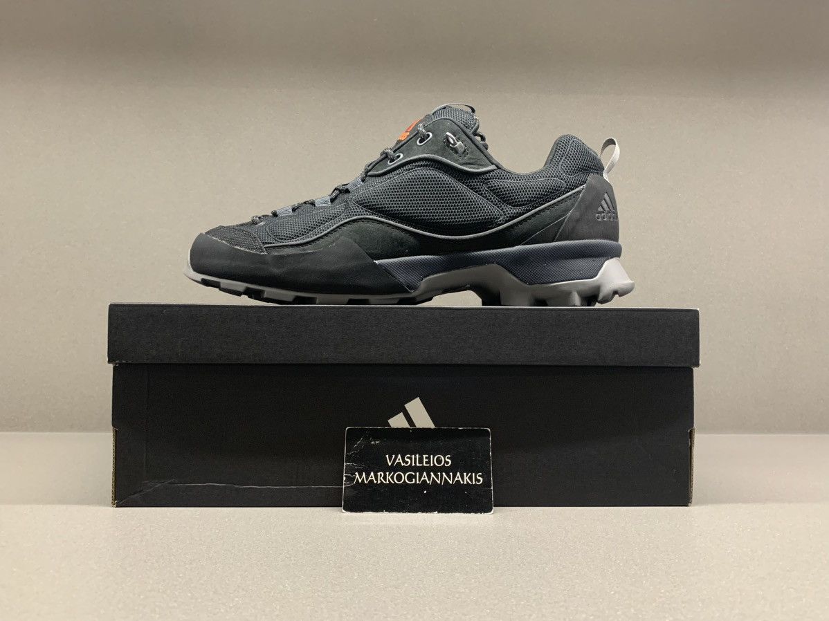 Adidas Sahale X Night Grey