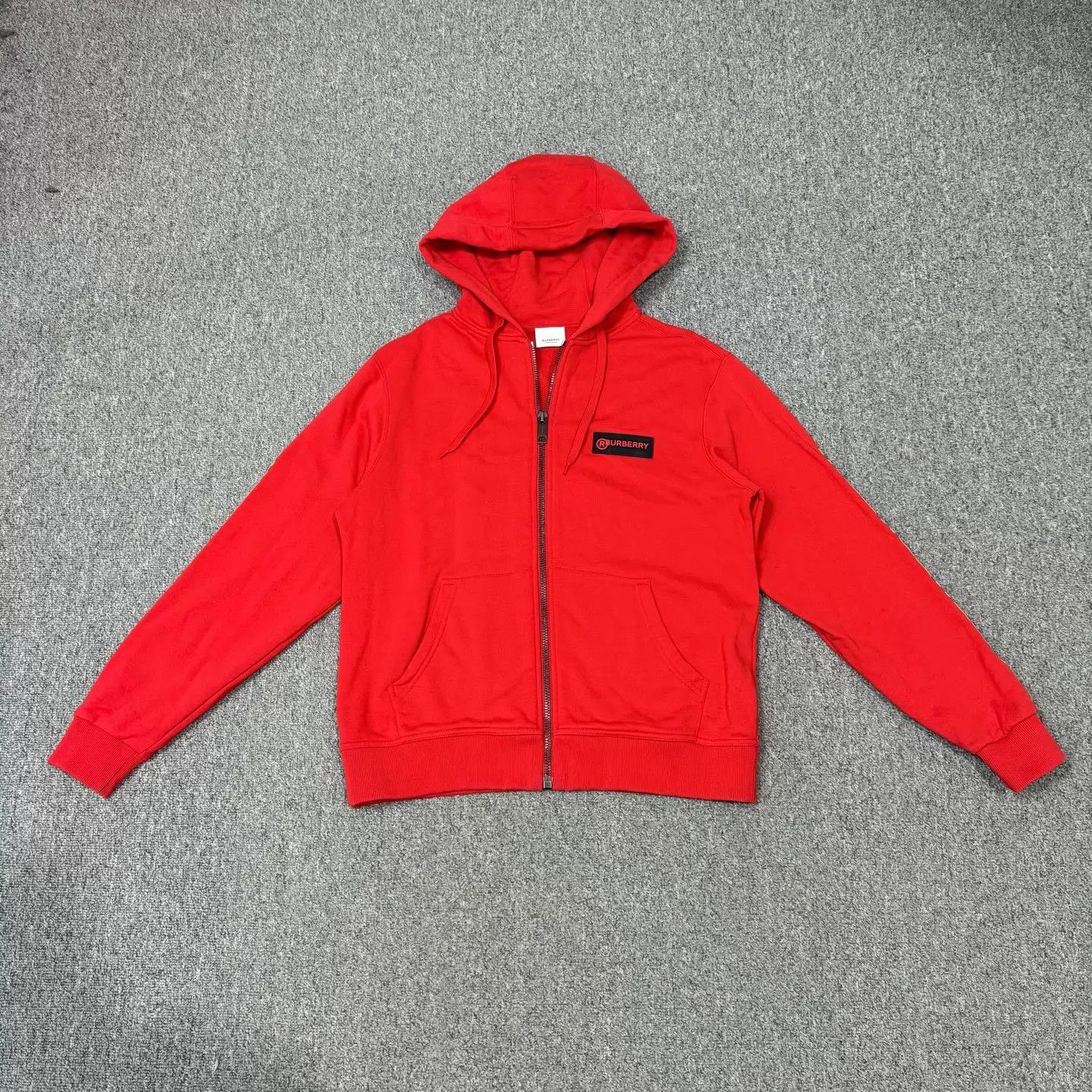 Burberry Burberry red check logo zip hood cardy S 99new Size US S / EU 44-46 / 1 - 1 Thumbnail