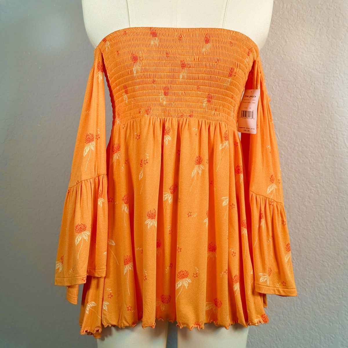 Free People Free People Golden Poppy Off Shoulder Smocked Bell Tunic Size XS / US 0-2 / IT 36-38 - 2 Thumbnail