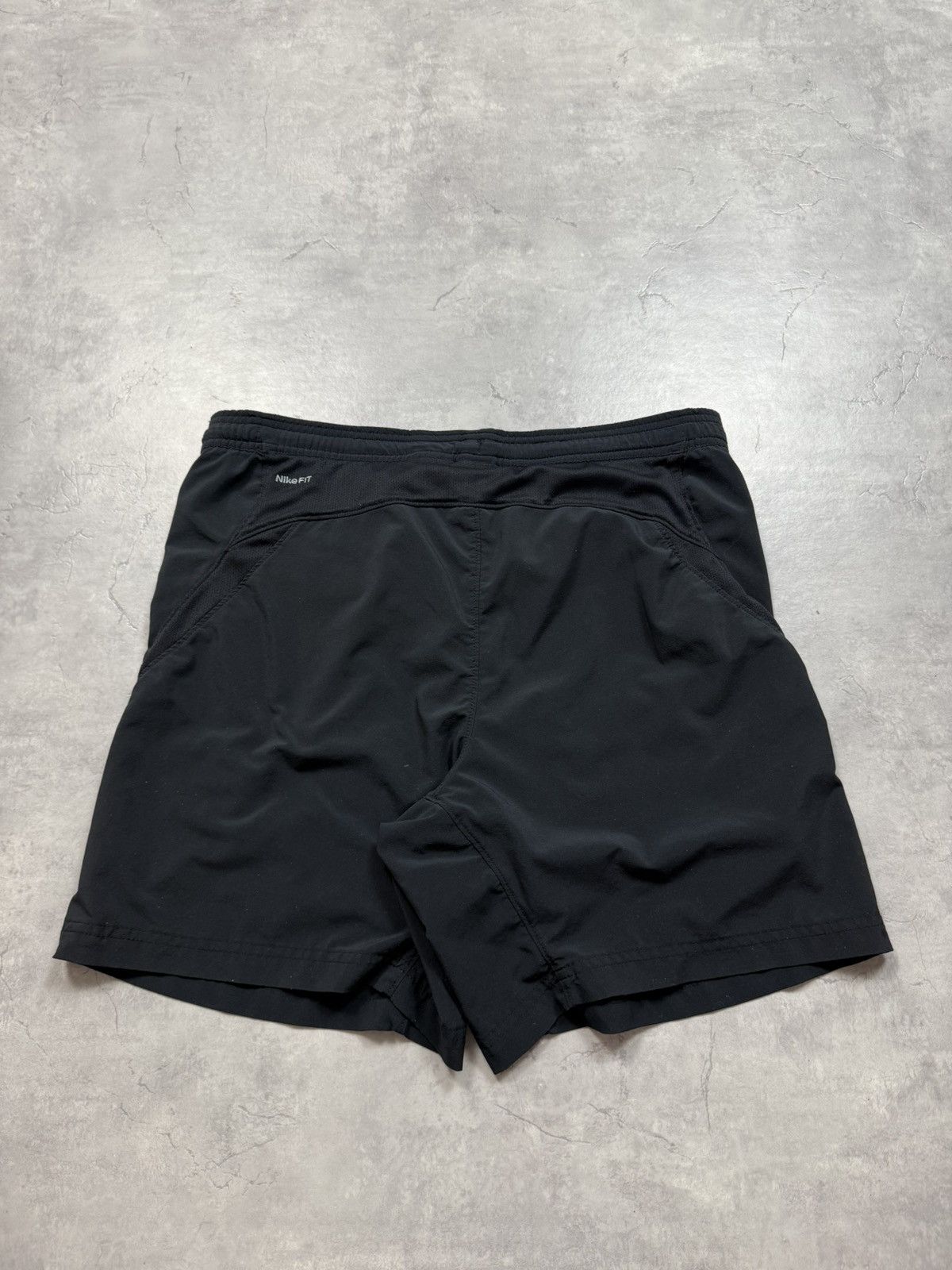 Nike Nike Vintage Shorts Size US 31 - 5 Thumbnail