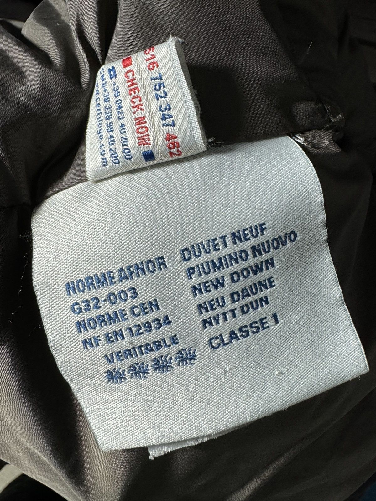 Moncler Moncler Mess Ladies Jacket Size S / US 4 / IT 40 - 6 Thumbnail