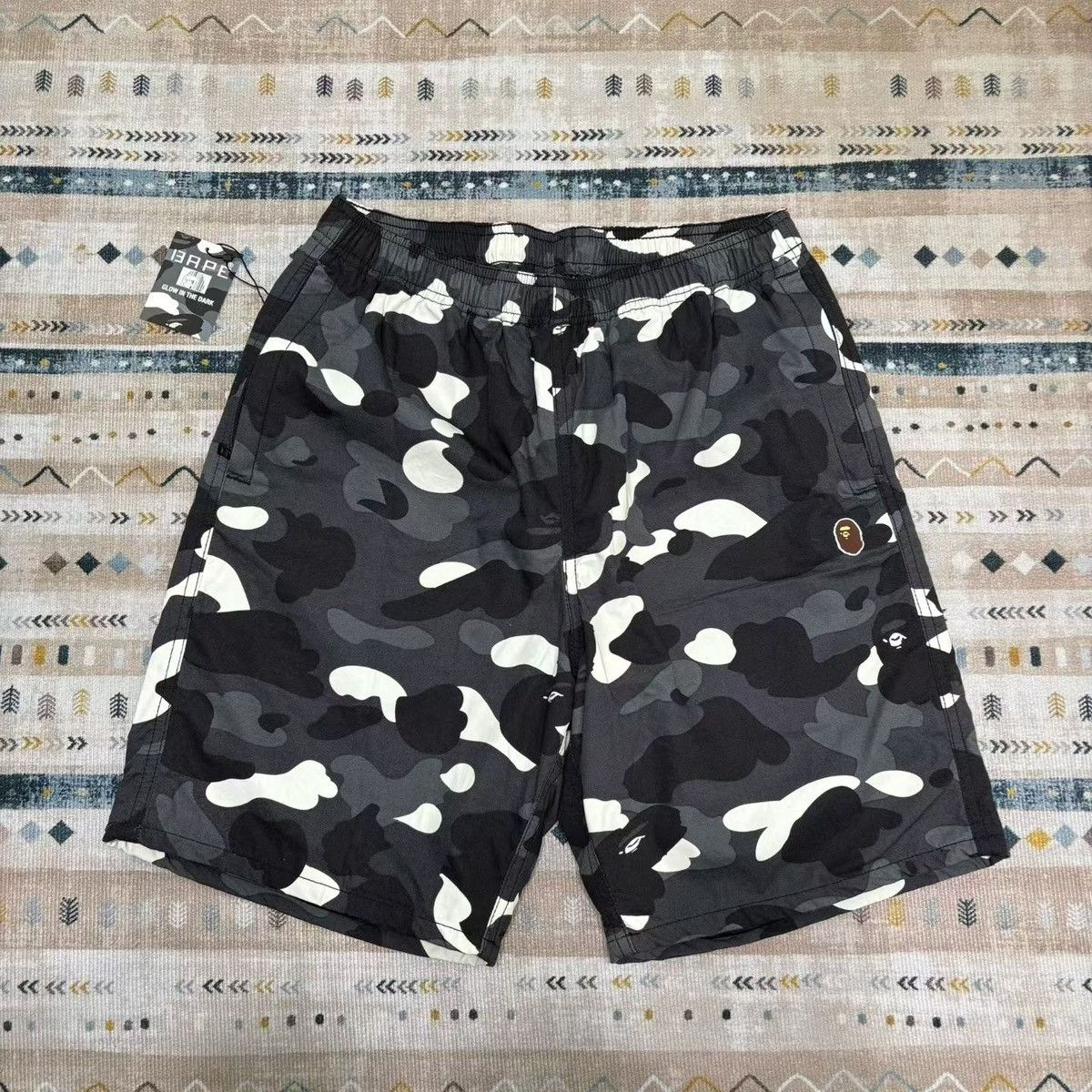 Bape BAPE CAMO SHORT Size US 30 / EU 46 - 1 Thumbnail