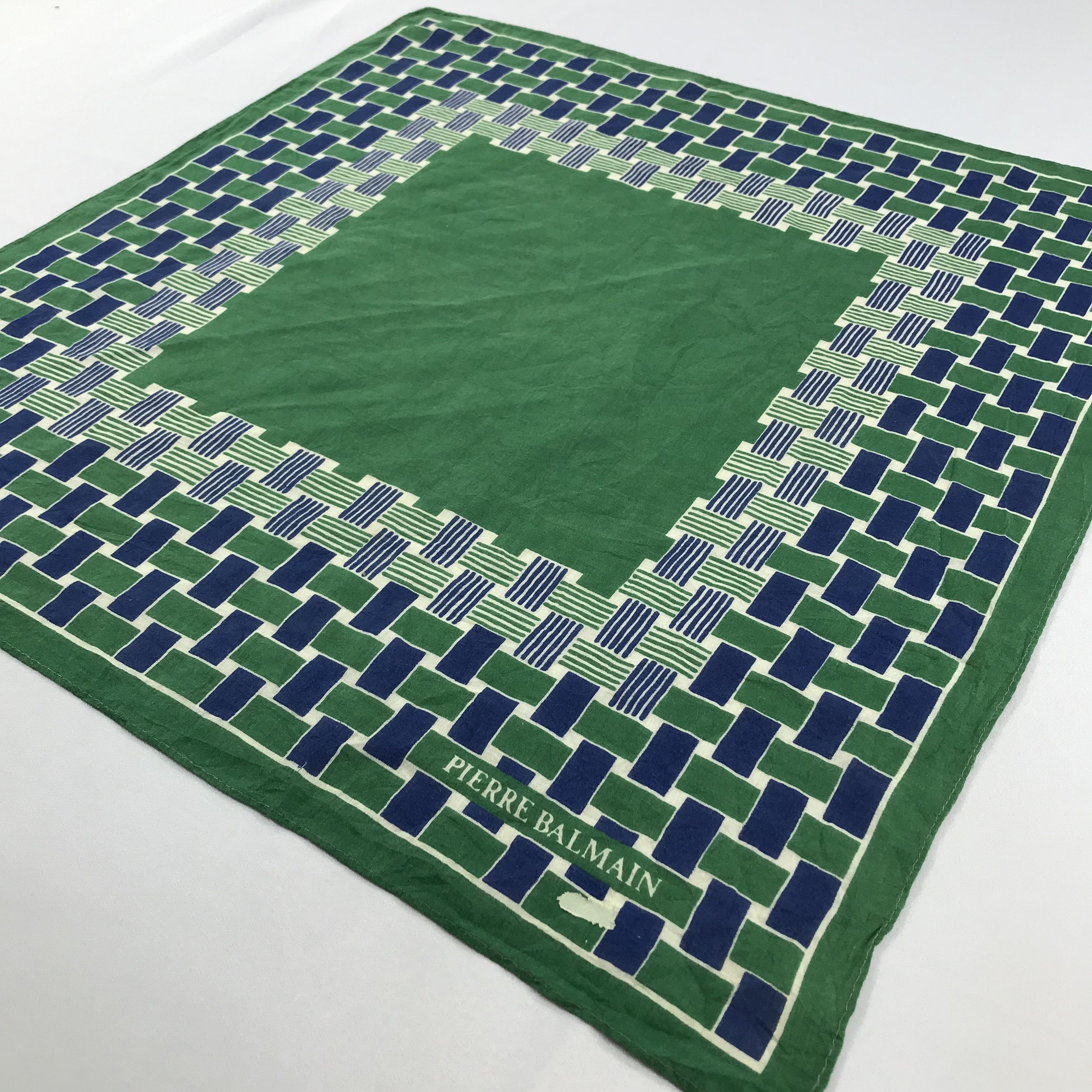Pierre Balmain × Vintage Pierre Balmain Bandana / Handkerchief / Neckerchief - S2375 Size ONE SIZE - 2 Thumbnail
