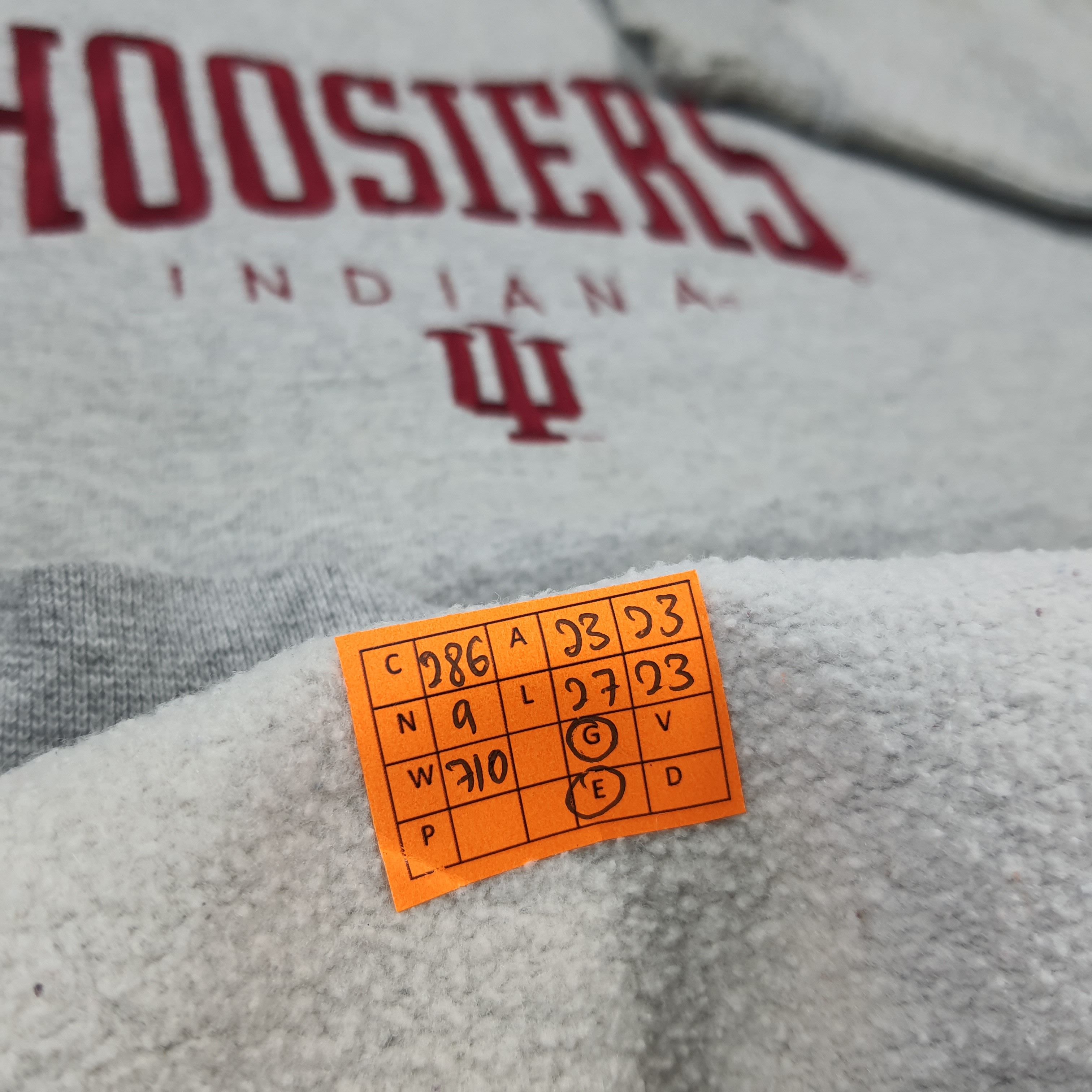 Vintage Vintage Hoosiers Indiana Sweatshirt C286N9 Size US L / EU 52-54 / 3 - 9 Thumbnail
