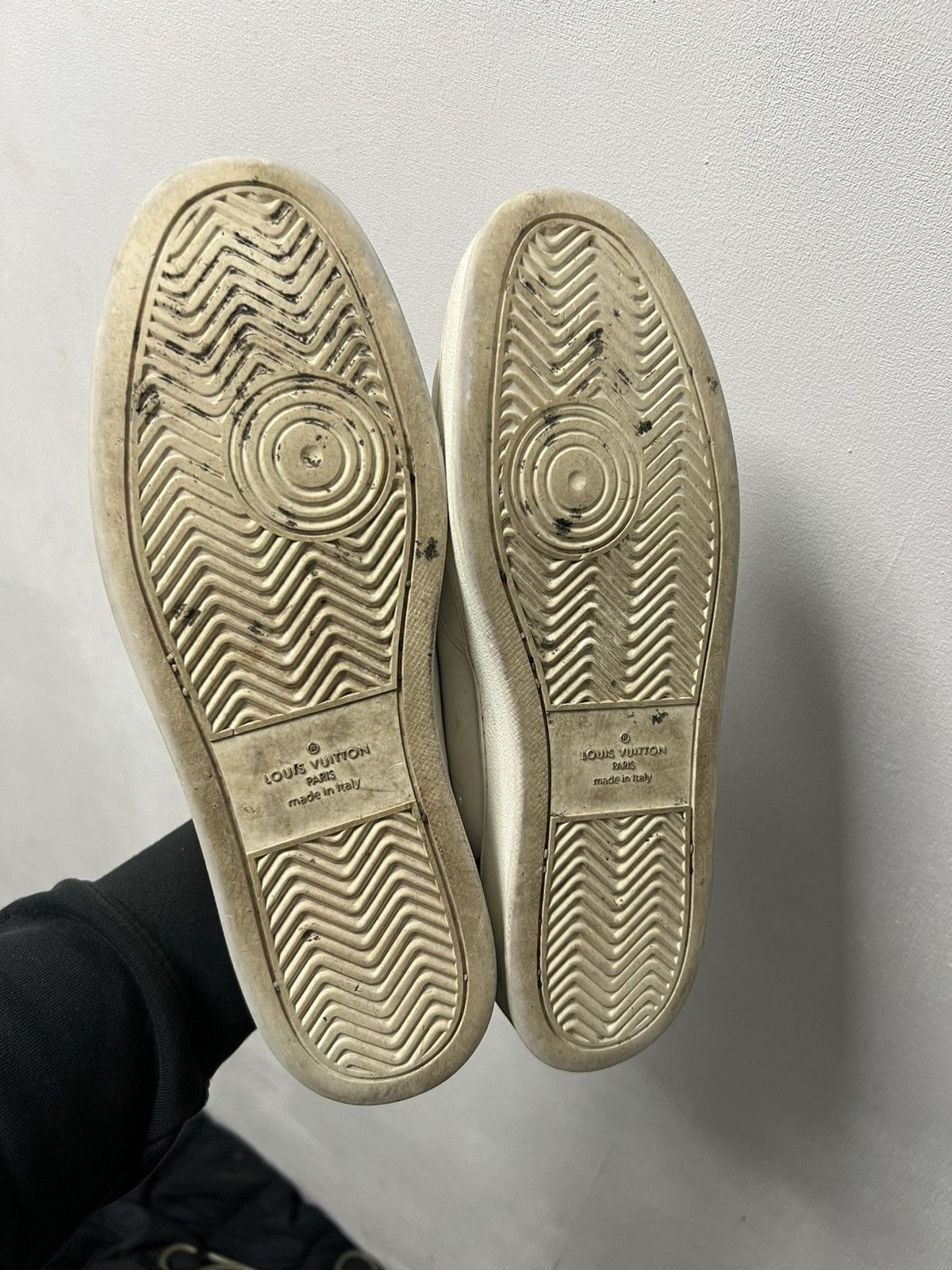 Louis Vuitton Louis Vuitton Rivoli Sneaker Size US 9.5 / EU 42-43 - 9 Thumbnail