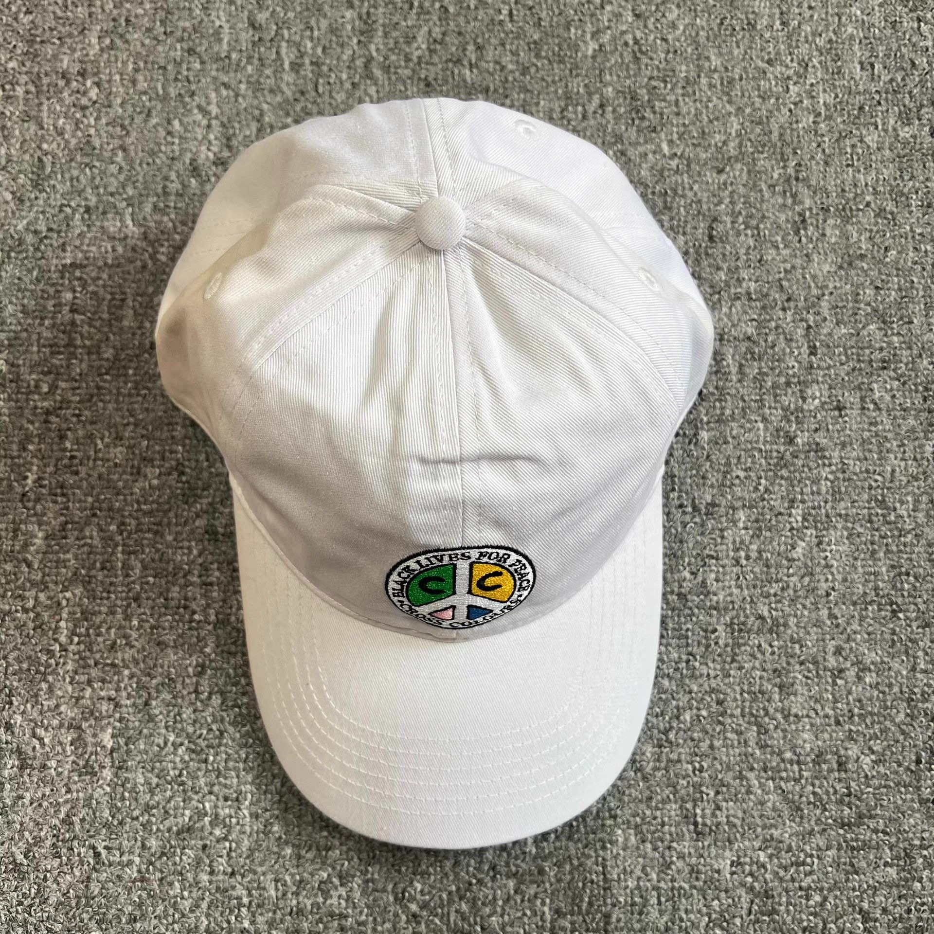 Cross Colours Cross Colours Embroidered Curved Brim Baseball Cap Q7 Size ONE SIZE - 3 Thumbnail