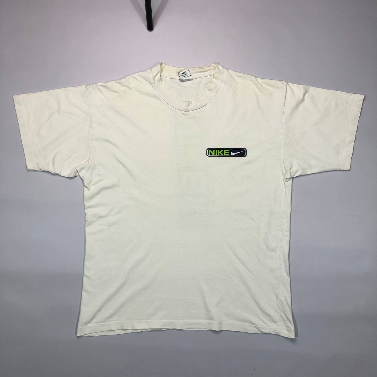 Nike × Vintage Vintage Nike T-Shirt Big Logo Size US L / EU 52-54 / 3 - 2 Thumbnail