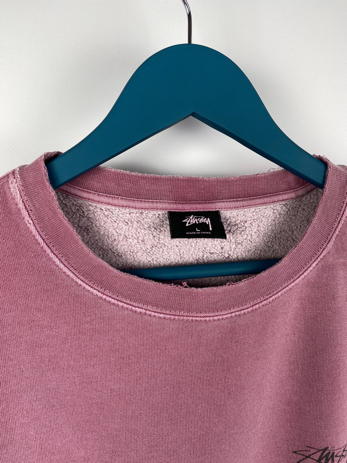 Stussy Stussy Skateman Pigment Dyed Crewneck (Washed Pink) - Size L Size US L / EU 52-54 / 3 - 8 Thumbnail