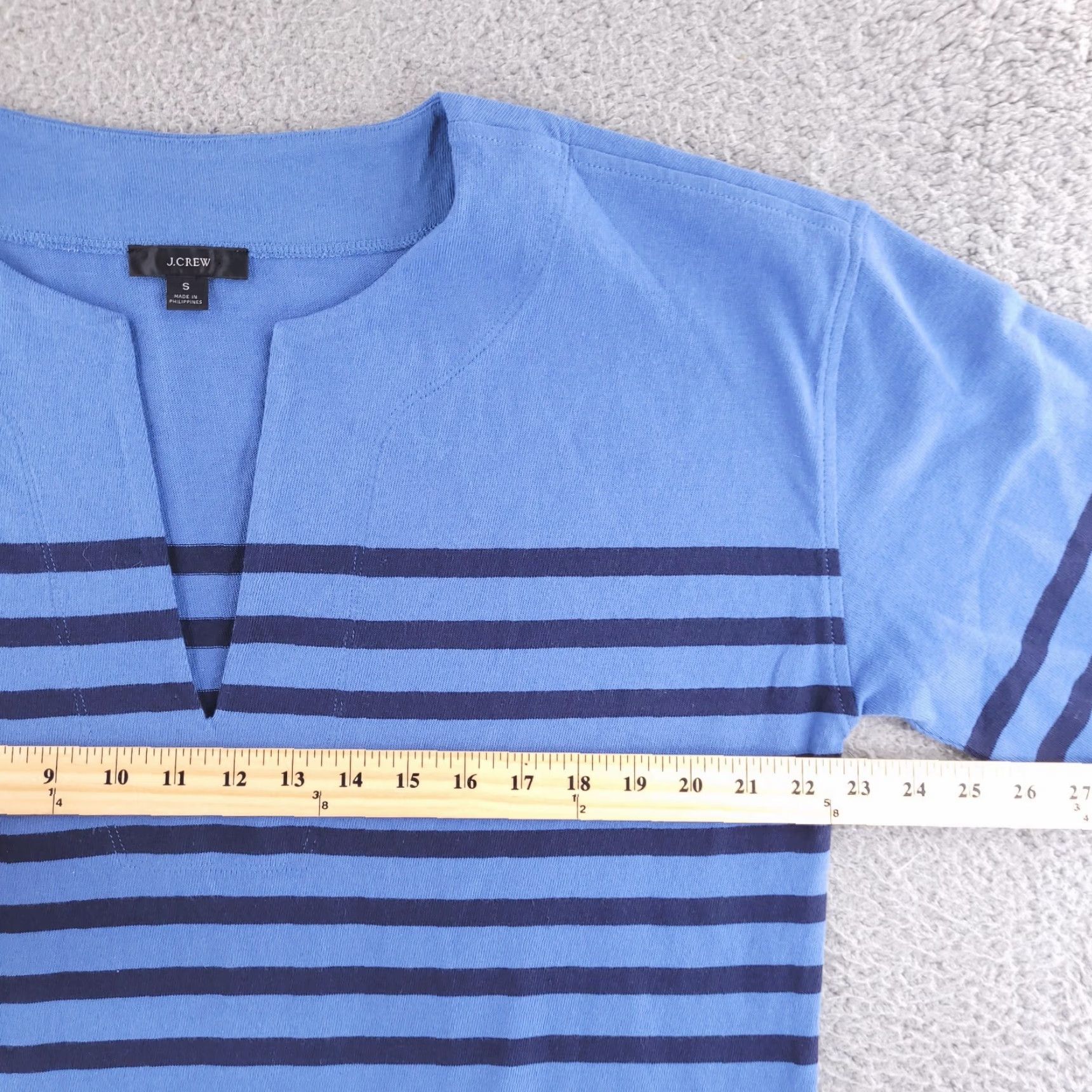 J.Crew J.CREW Sweater Womens Small Blue Stripe Pullover Flare Sleeves Oversized Slouchy V-Neck Knit Pattern: Striped Jeans Shirt? Size S / US 4 / IT 40 - 6 Thumbnail