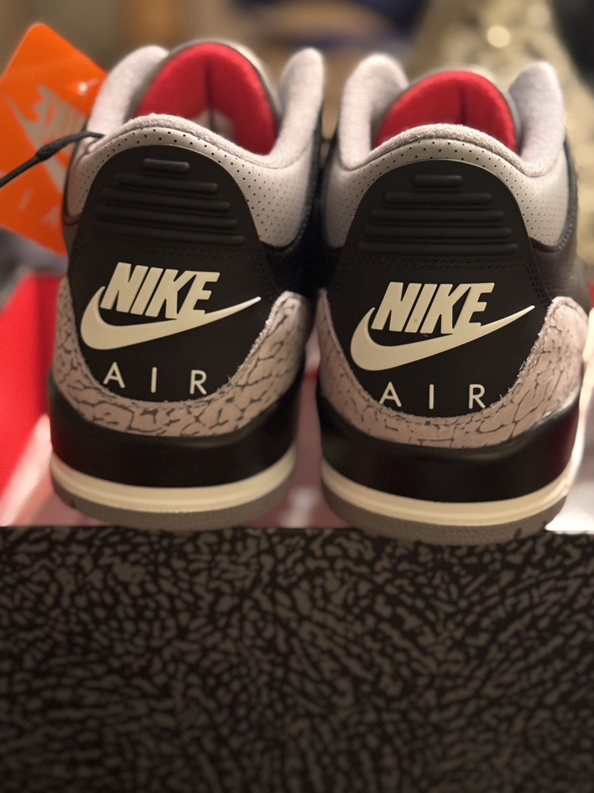 Air Jordan Retro Black Cement