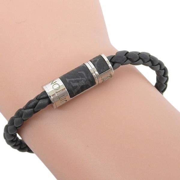 Louis Vuitton Louis Vuitton null Bracelet M6588 in Very Good Condition Size ONE SIZE - 1 Thumbnail