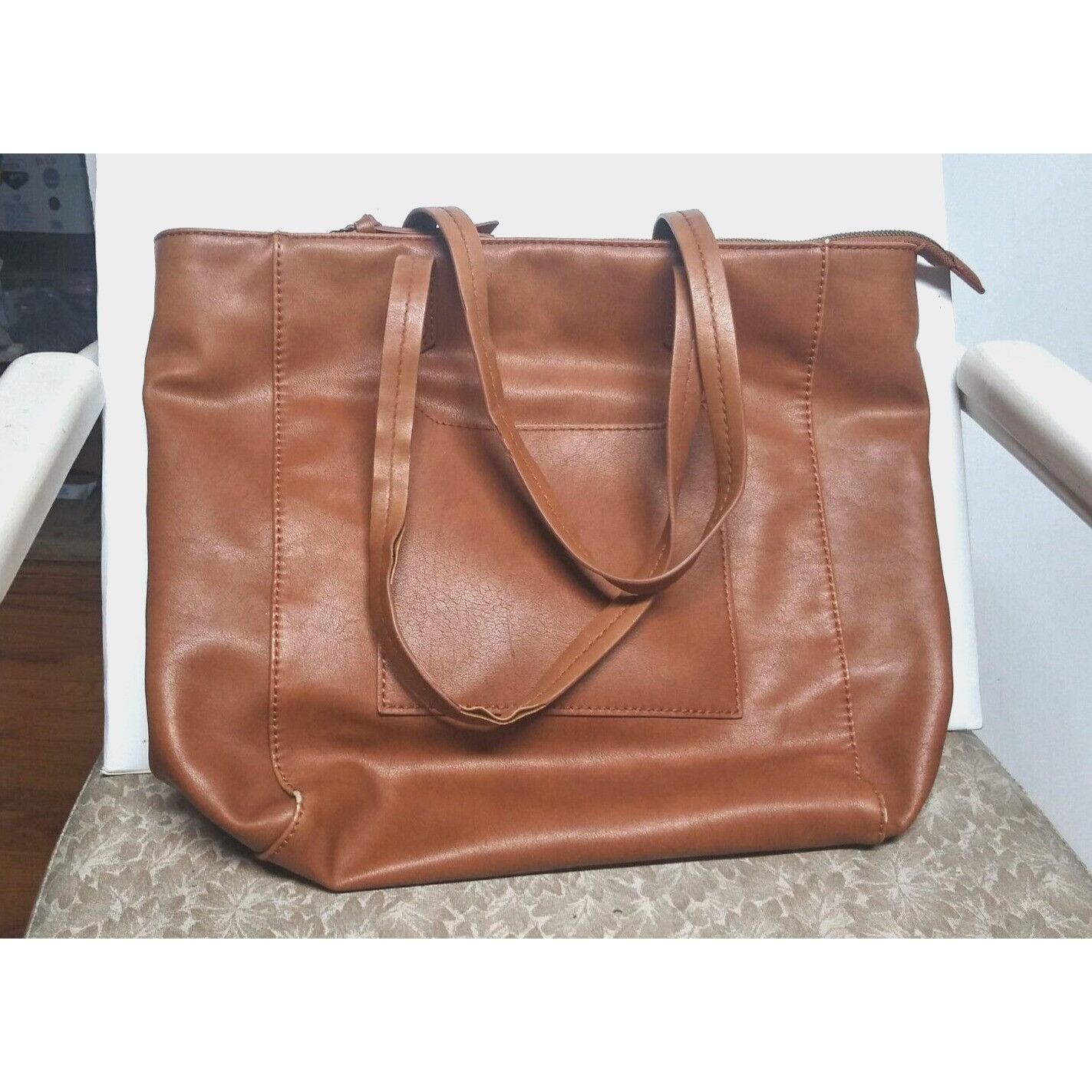 Designer Universal Thread Women's Shoulder Bag Tote Bag Purse brown v Size ONE SIZE - 2 Thumbnail