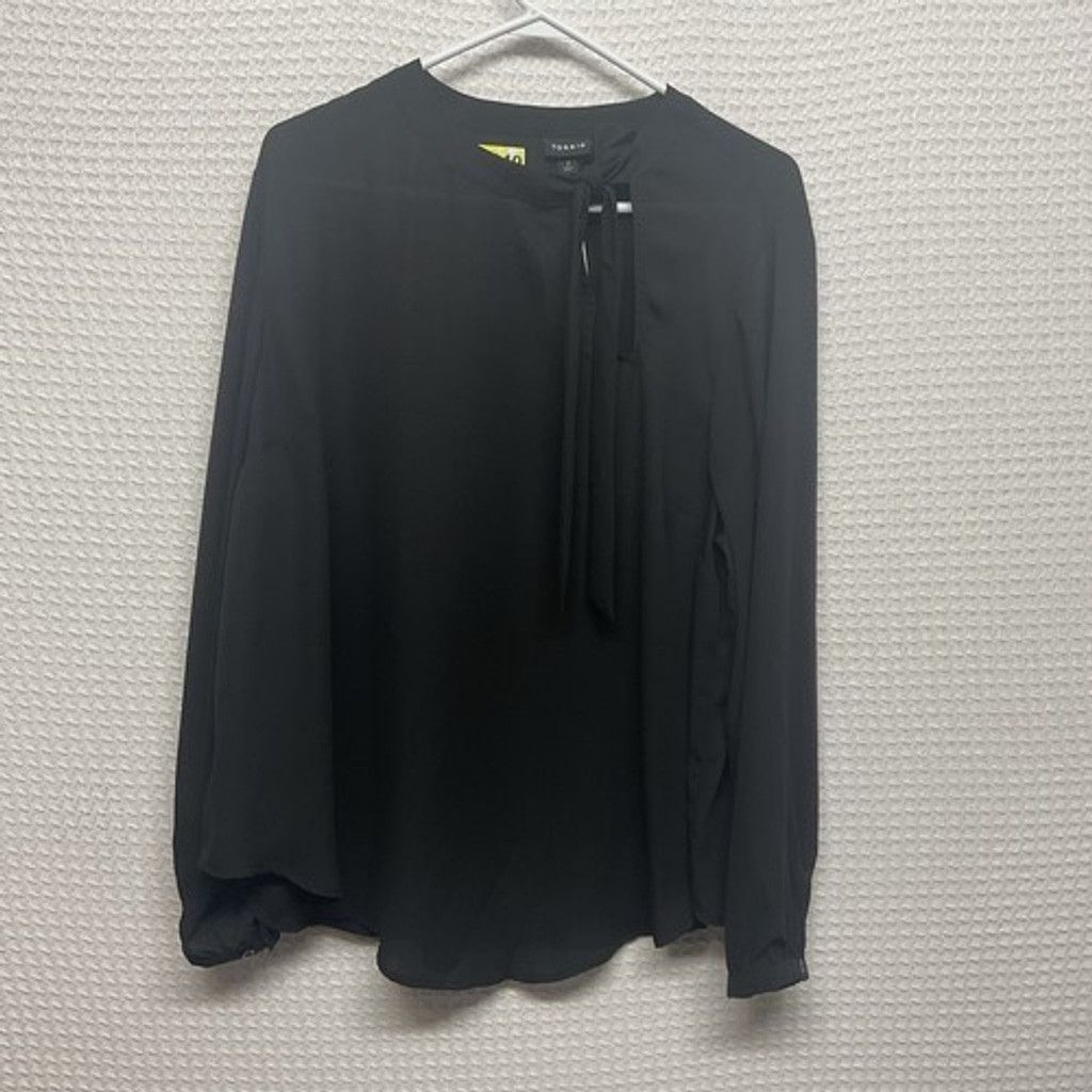 Torrid NWT Torrid Black Keyhole Tie Neck Long Sleeve Blouse Women 2 Size XS / US 0-2 / IT 36-38 - 8 Thumbnail