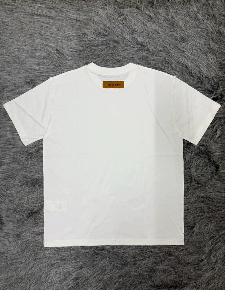 Louis Vuitton Louis Vuitton Solid Logo Crew Neck Casual Short Sleeve Size US XL / EU 56 / 4 - 2 Thumbnail