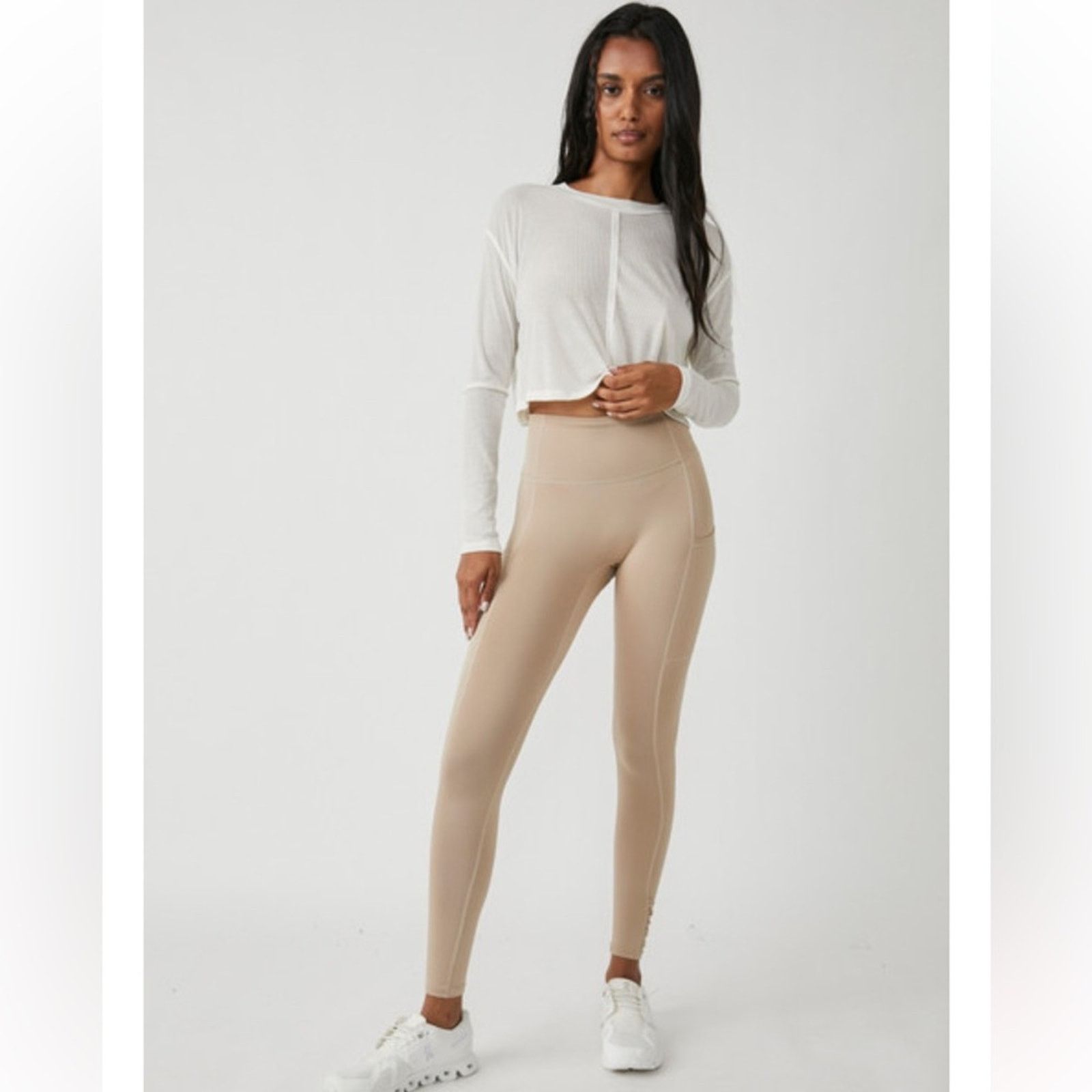 Free People NWT Free People Movement Out of your League Size 25" / US 0 / IT 36 - 1 Thumbnail
