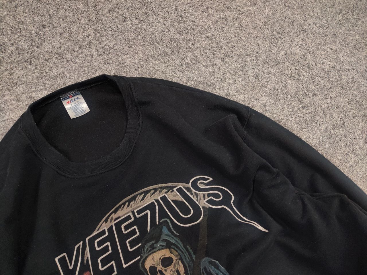 Kanye West Vintage Kanye West Yeezus Sweatshirt Jerzzes Y2K American Size US XL / EU 56 / 4 - 7 Thumbnail