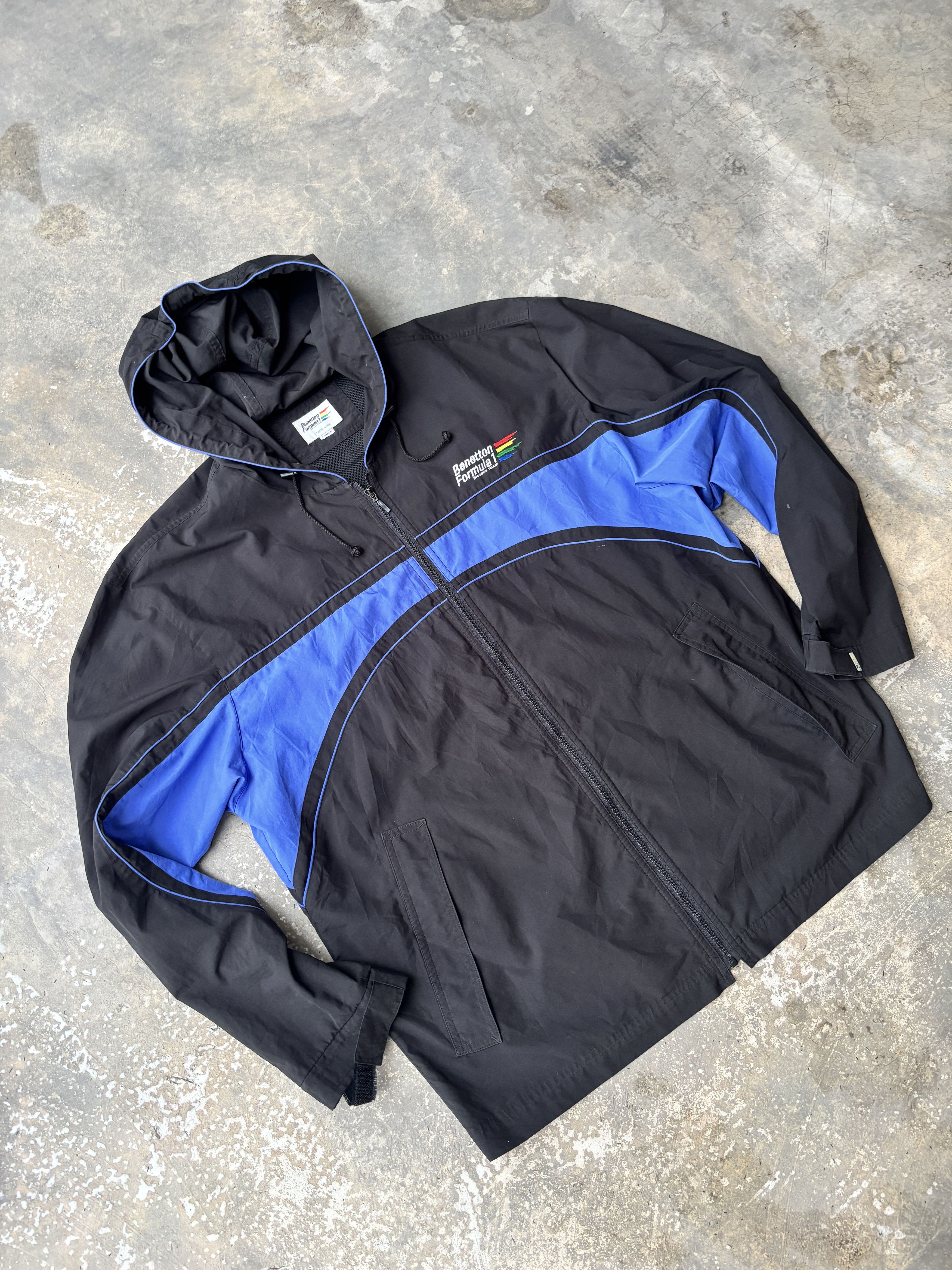Benetton Benetton Formula 1 Racing Team Rare Vintage Hoodie Jacket Size US L / EU 52-54 / 3 - 2 Thumbnail
