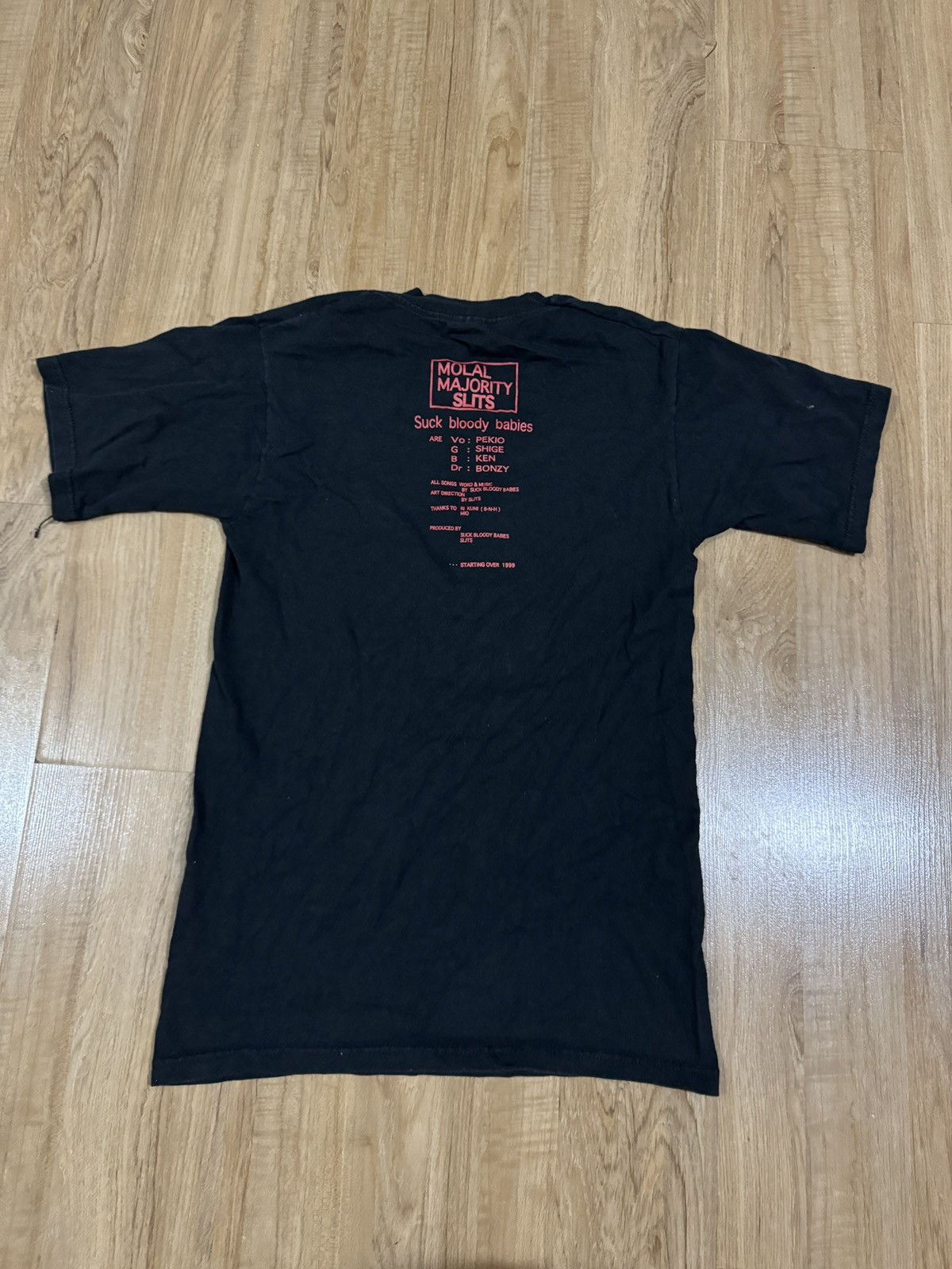 Vintage Vintage 90’s Suck Bloody Babies Punk Tshirt Size US S / EU 44-46 / 1 - 3 Thumbnail