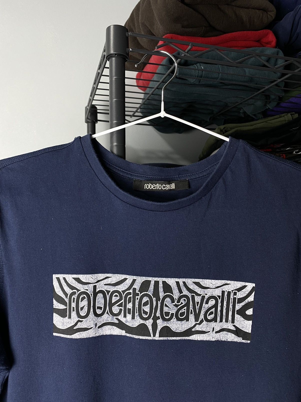 Roberto Cavalli Vintage Roberto Cavalli Zebra Logo Print T Shirt Size US M / EU 48-50 / 2 - 2 Thumbnail