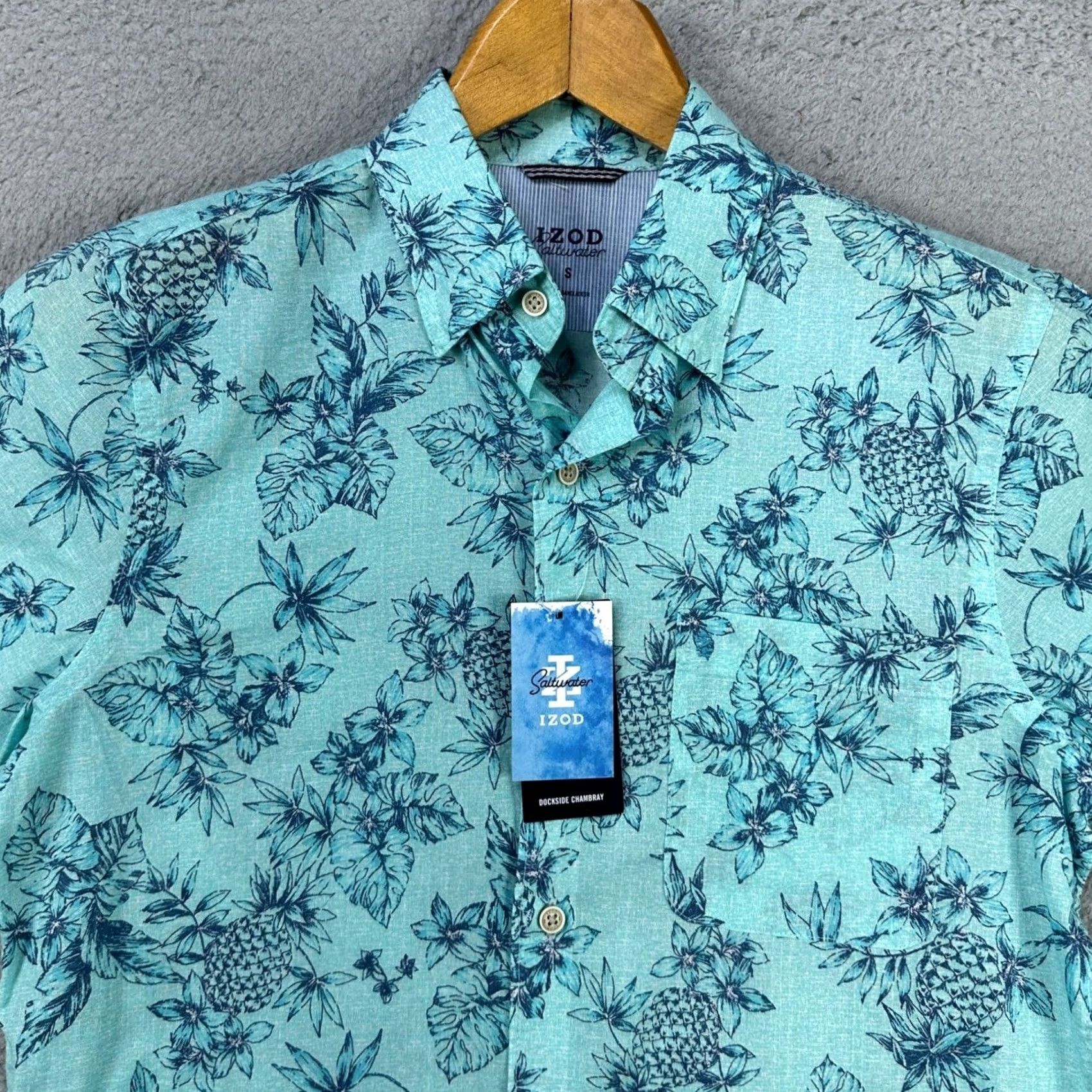 Izod Izod Saltwater Mens Button-Up Shirt Small Blue Floral Short Sleeve Pocket NEW Size US S / EU 44-46 / 1 - 2 Thumbnail