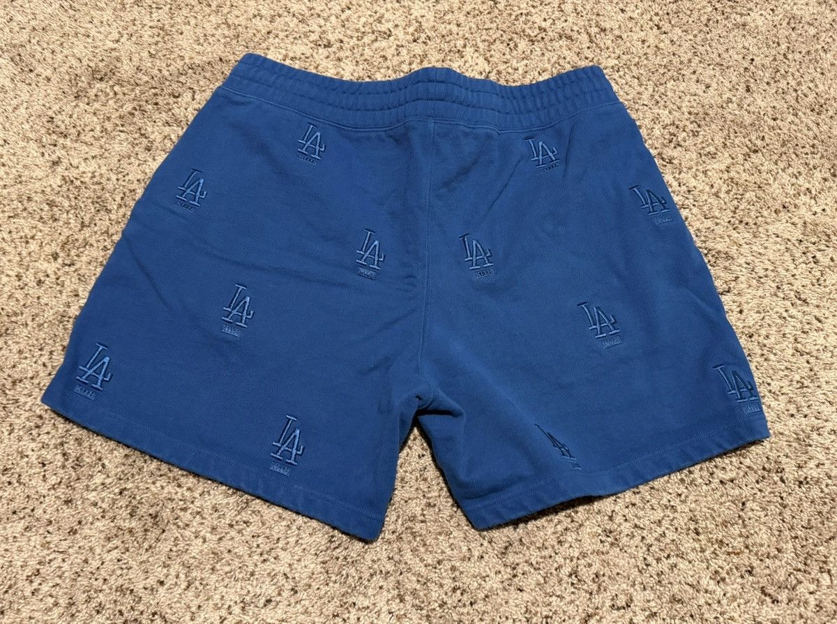 Kith × MLB Kith x MLB LA Dodgers All-Over Embroidered Shorts – Size XL Size US 36 / EU 52 - 2 Thumbnail