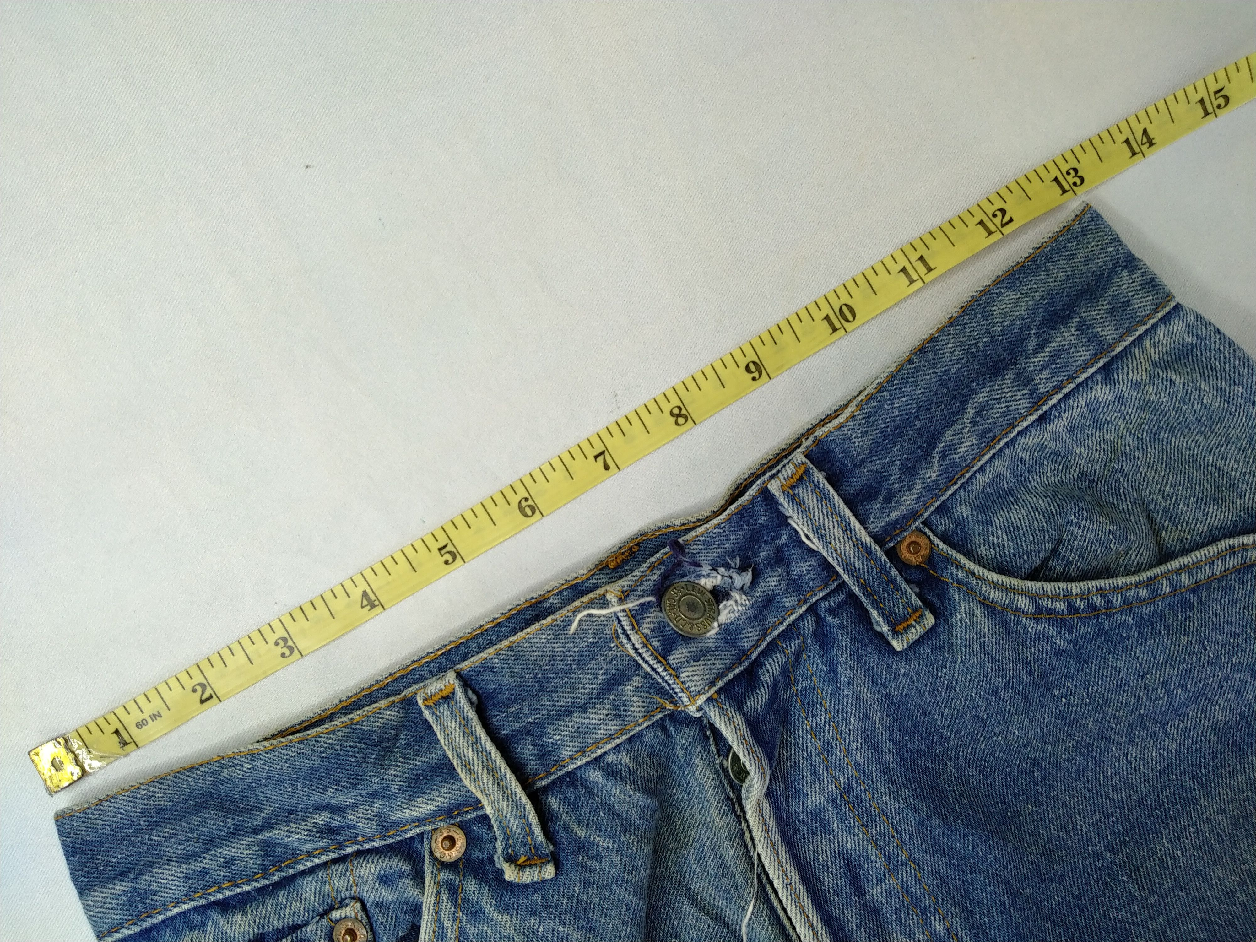 Japanese Brand 80s Faded Blue Vintage Levi's 501 Denim 26 x 30 -JN519 Size US 26 / EU 42 - 5 Thumbnail