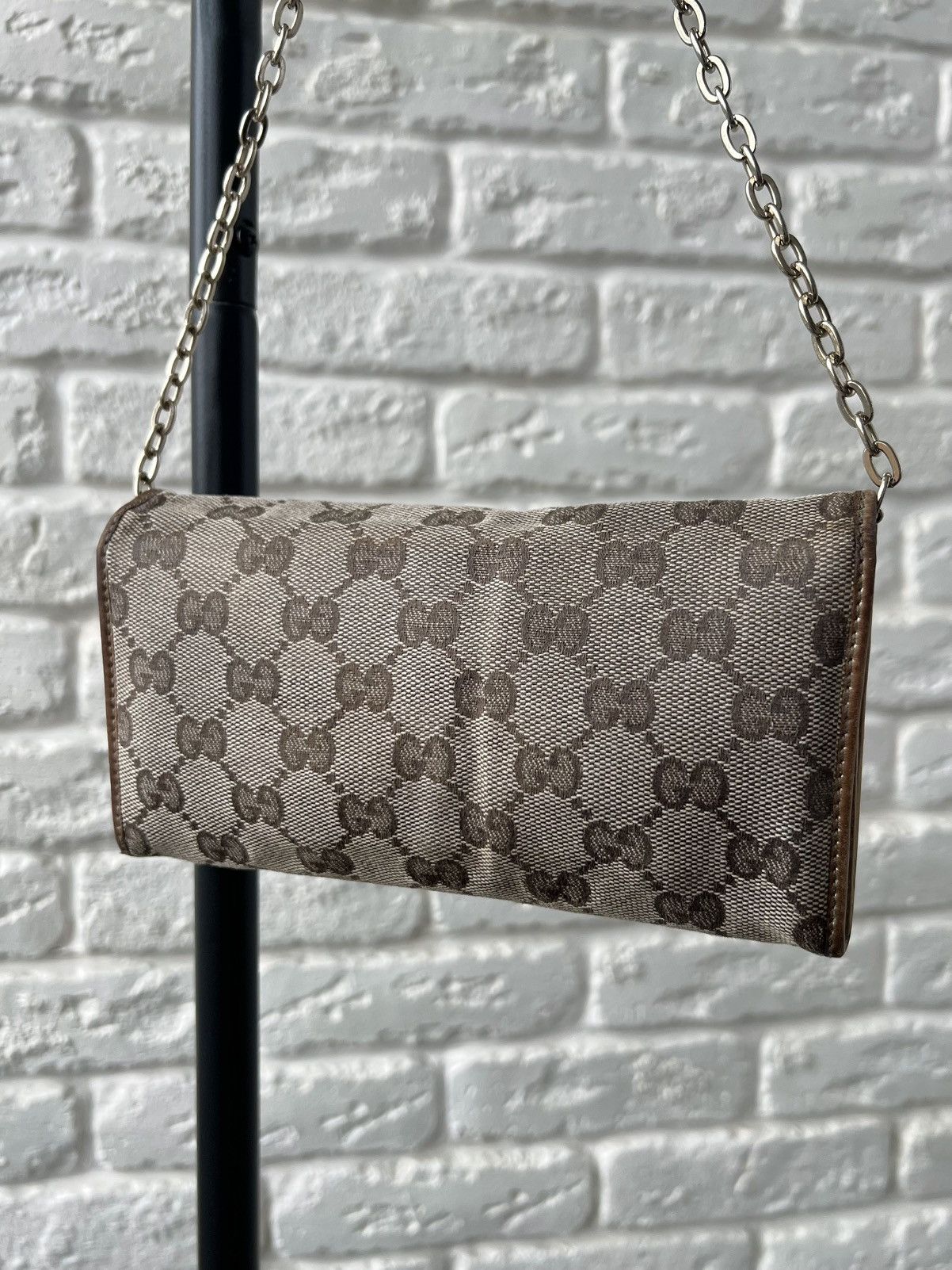 Gucci Gucci GG Monogram Vintage Canvas Clutch Chain Wallet Bag Size ONE SIZE - 2 Thumbnail