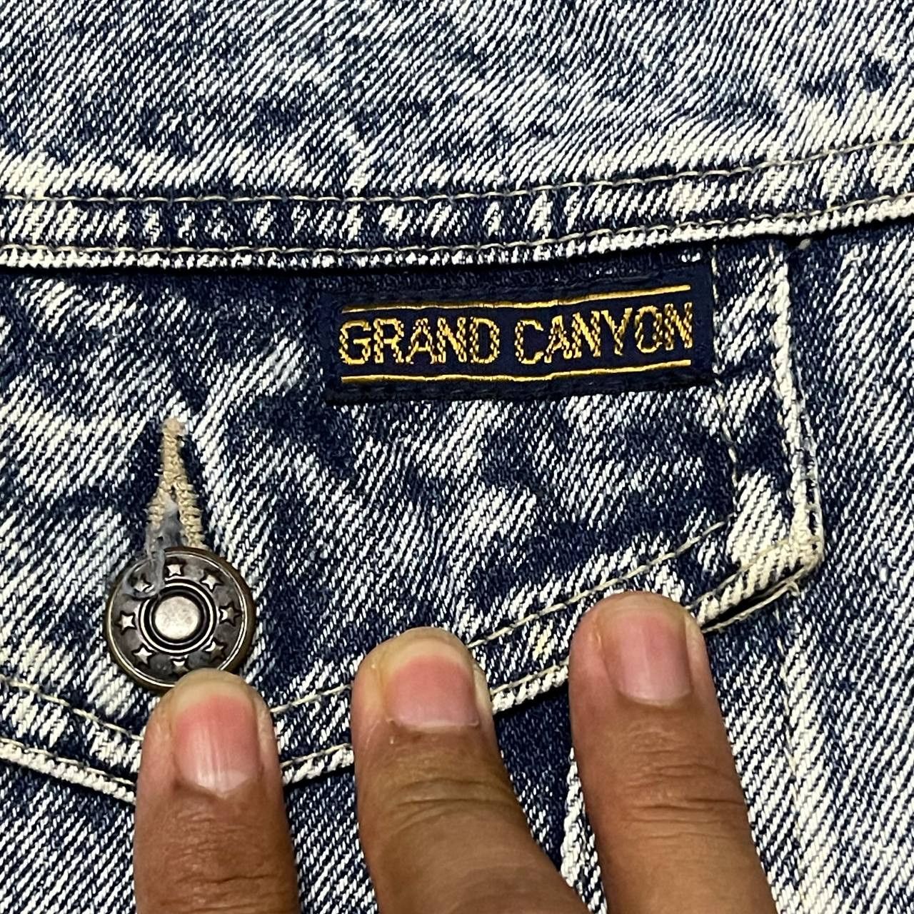 Japanese Brand Vintage Grand Canyon Trucker Denim Jacket Size US L / EU 52-54 / 3 - 8 Thumbnail