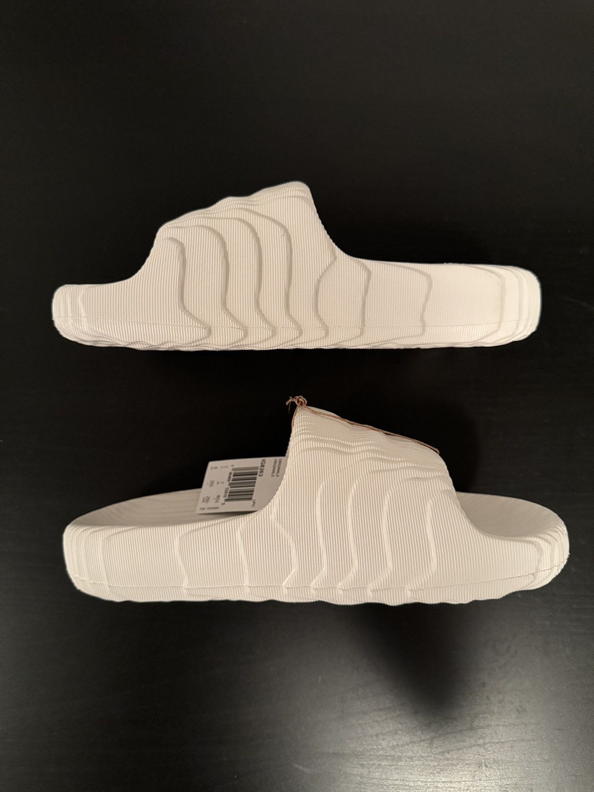 Adidas ADIDAS ADILETTE 22 SLIDES OFF WHITE Size US 8 / IT 38 - 2 Thumbnail