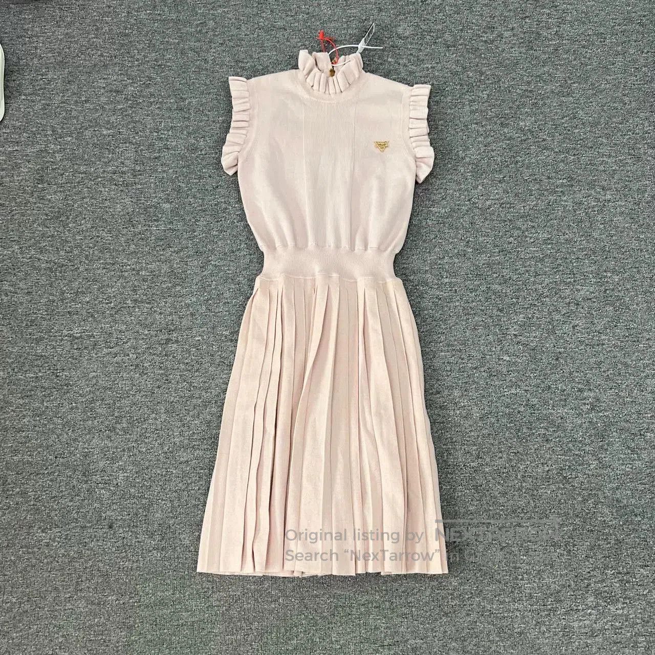 Louis Vuitton Louis Vuitton Wool Knit Dress with Metal Logo. Size XS / US 0-2 / IT 36-38 - 1 Thumbnail